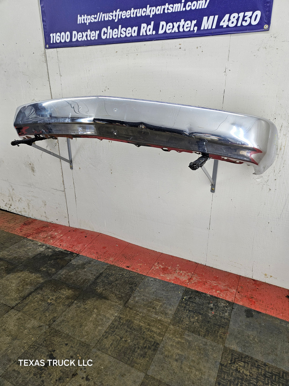 1988-1998 Chevrolet / GMC 1500 2500 3500 Front Bumper
