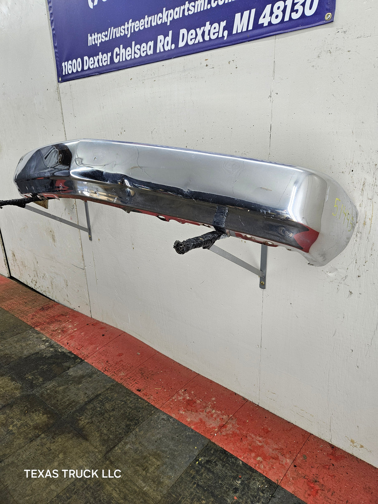 1988-1998 Chevrolet / GMC 1500 2500 3500 Front Bumper