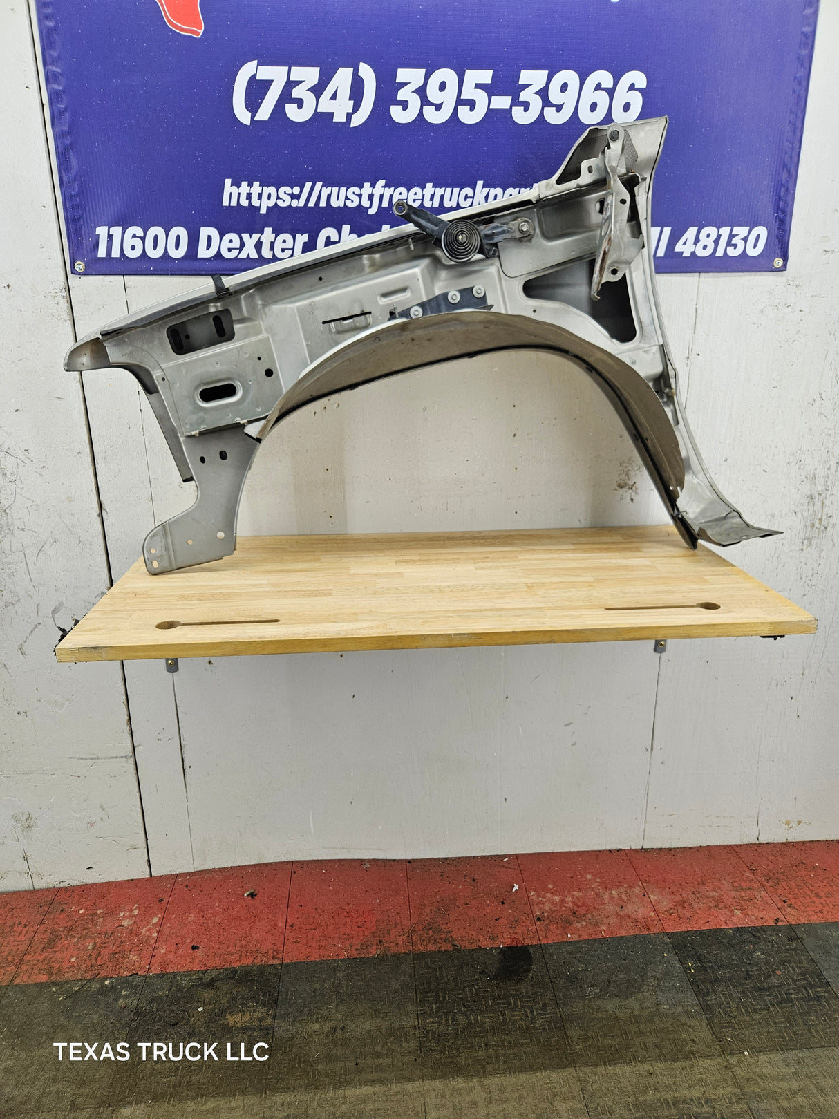 1999-2002 Chevrolet Silverado / Tahoe / Suburban 1500 2500 3500 HD Passenger Front Fender