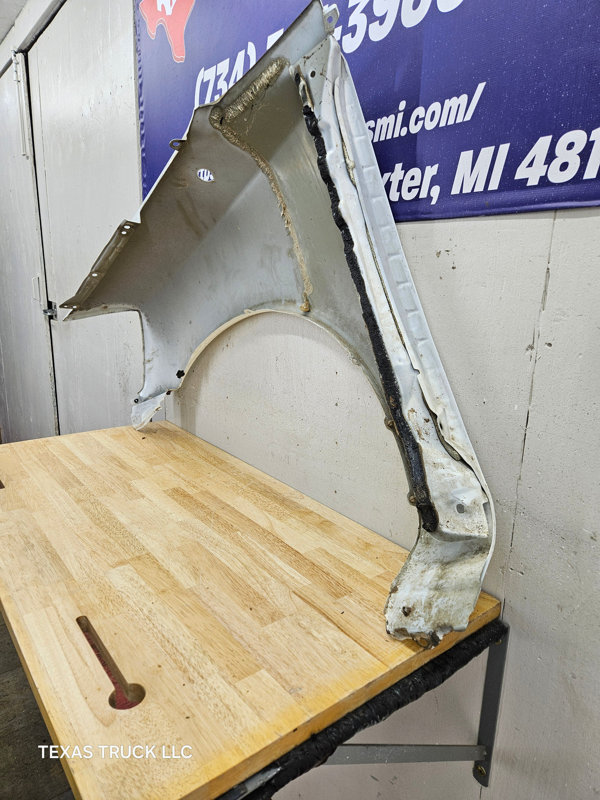 2005-2015 Nissan Titan Front Passenger Side Fender