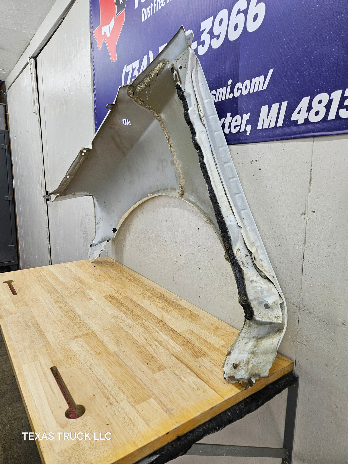 2005-2015 Nissan Titan Front Passenger Side Fender