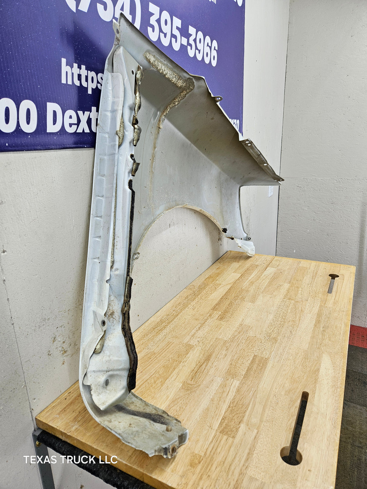 2005-2015 Nissan Titan Front Driver Side Fender