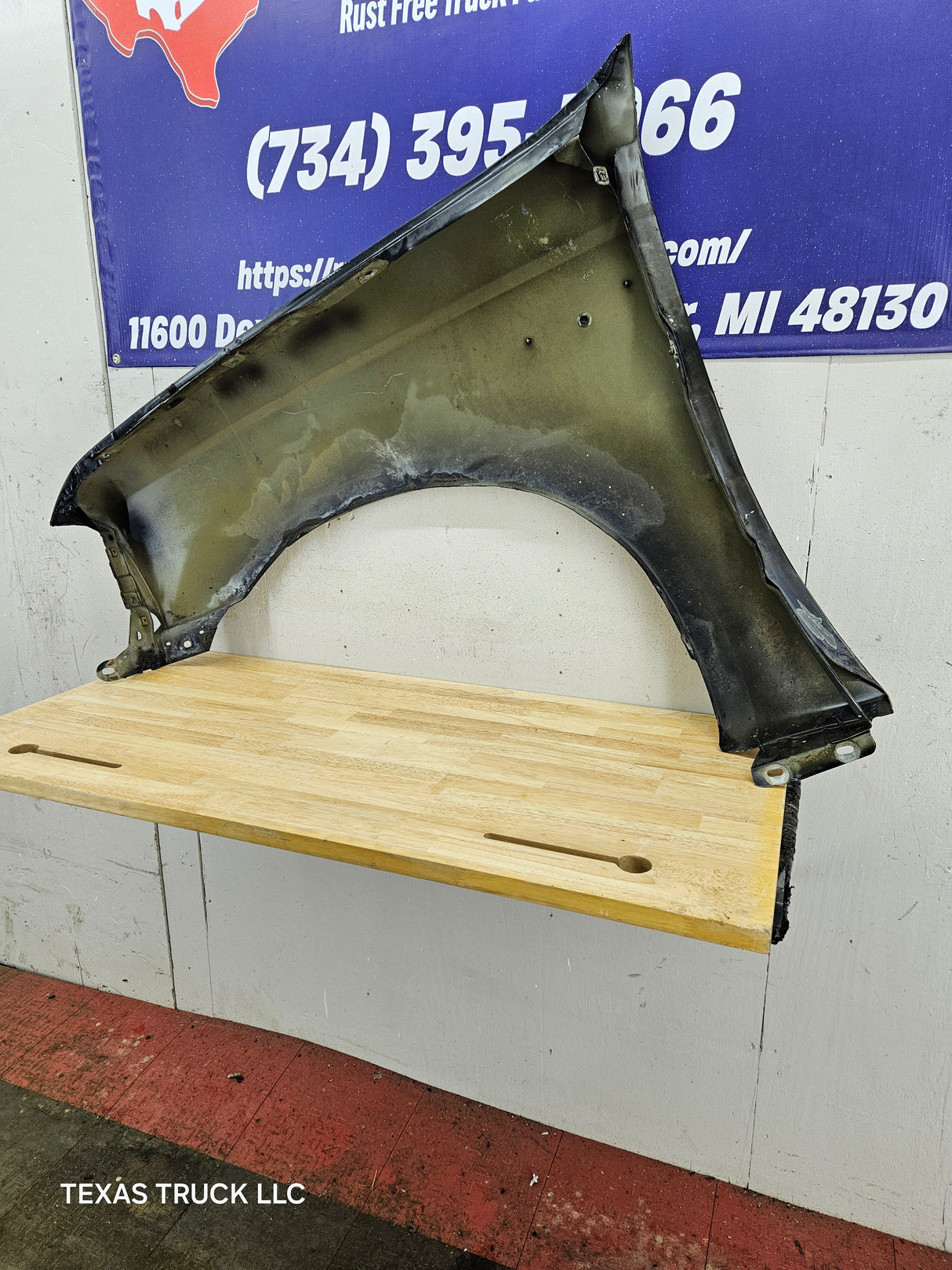 1999-2007 Ford Super Duty RH Passenger Side Front Fender F250 F350 F450 F550 Excursion
