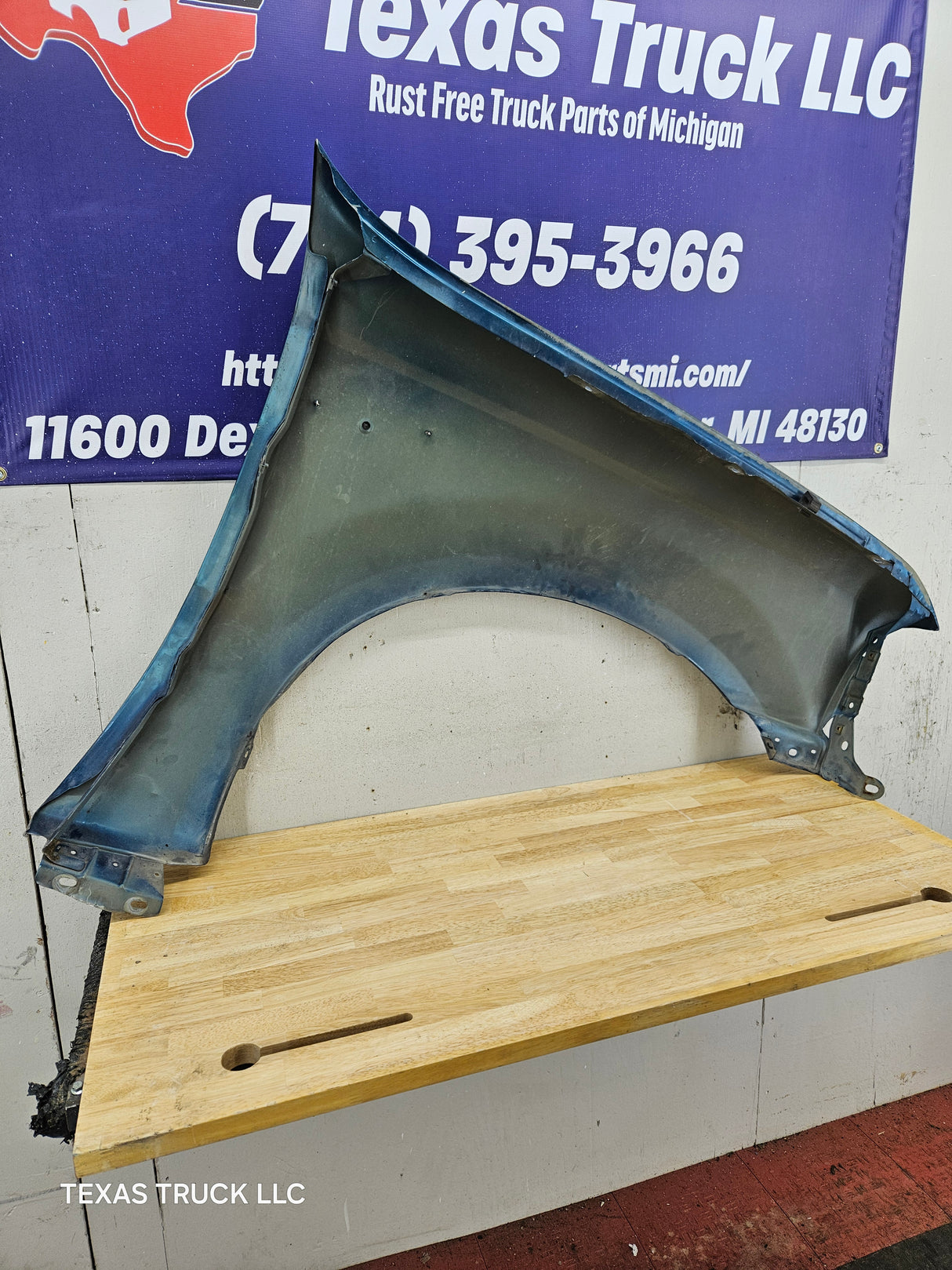 1999-2007 Ford Super Duty LH Driver Side Front Fender F250 F350 F450 F550 Excursion