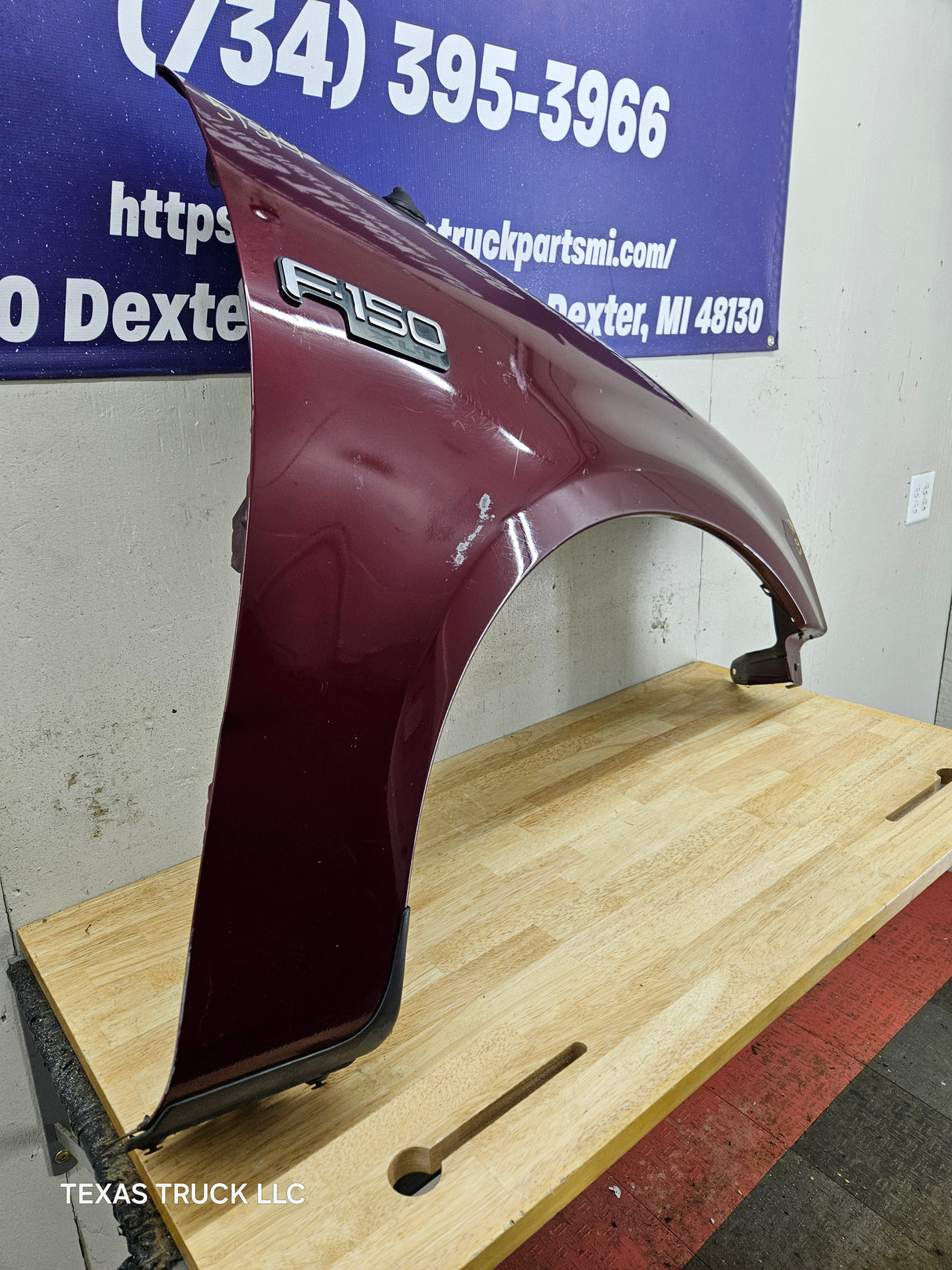 1997-2003 Ford F150 / Explorer / Expedition RH Passenger Side Front Fender