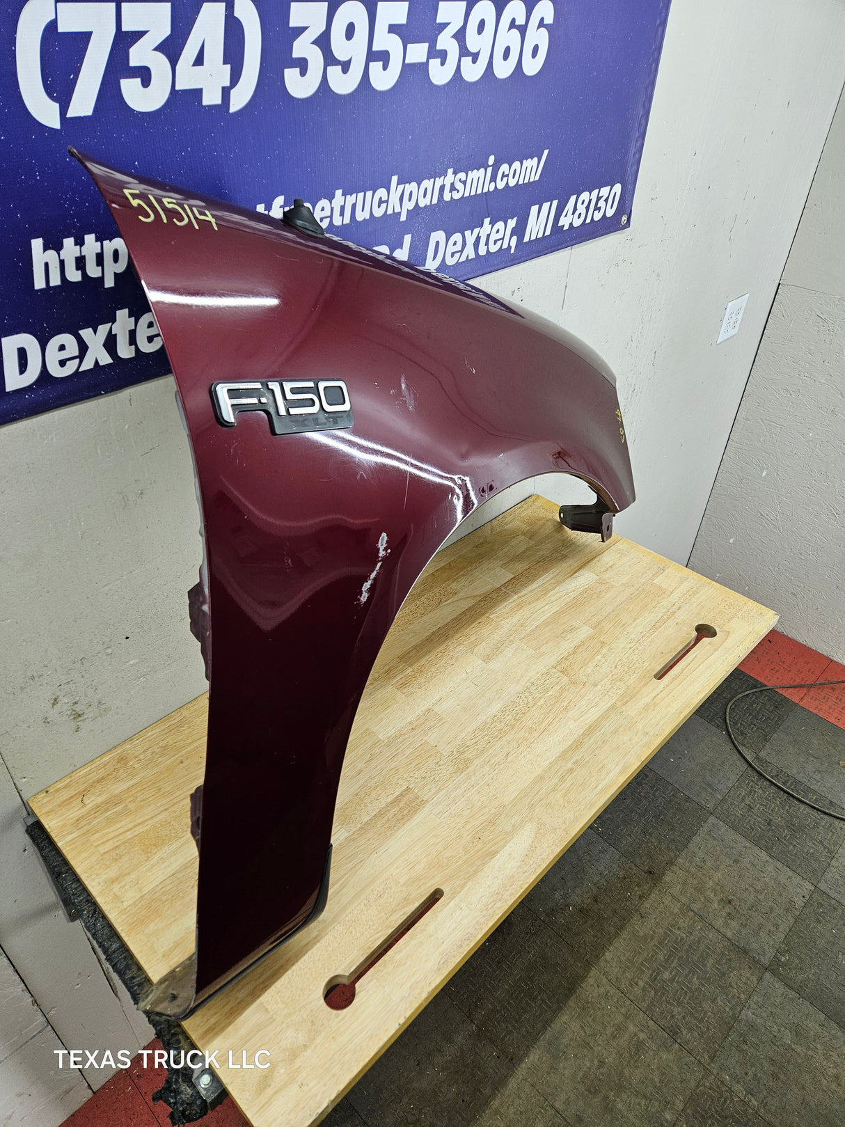 1997-2003 Ford F150 / Explorer / Expedition RH Passenger Side Front Fender