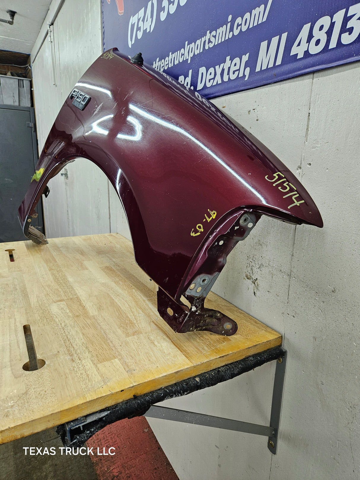 1997-2003 Ford F150 / Explorer / Expedition RH Passenger Side Front Fender
