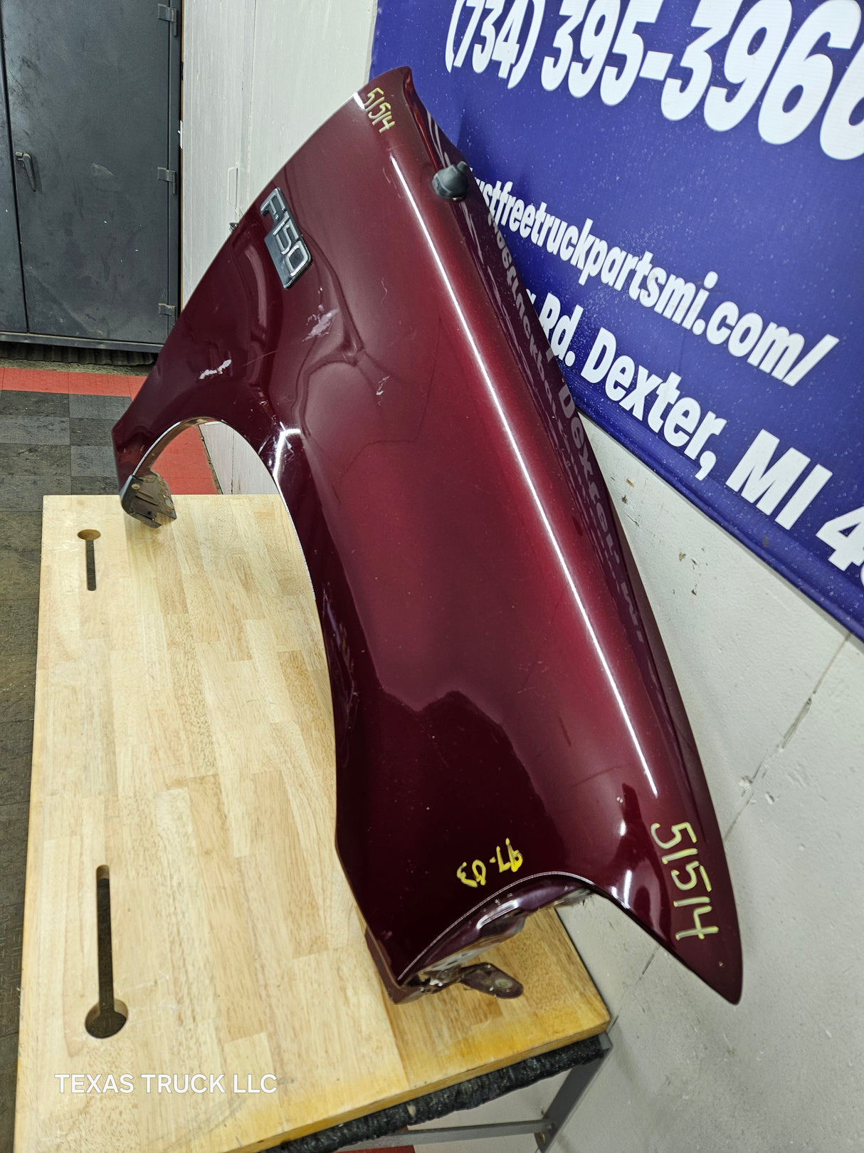 1997-2003 Ford F150 / Explorer / Expedition RH Passenger Side Front Fender