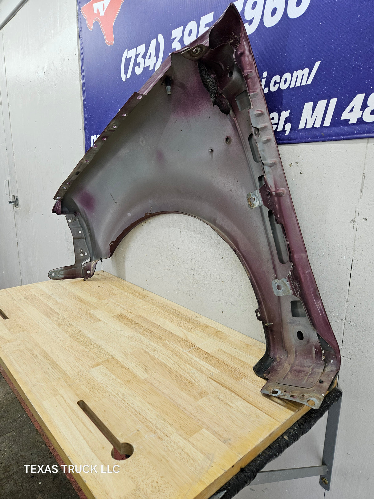 1997-2003 Ford F150 / Explorer / Expedition RH Passenger Side Front Fender
