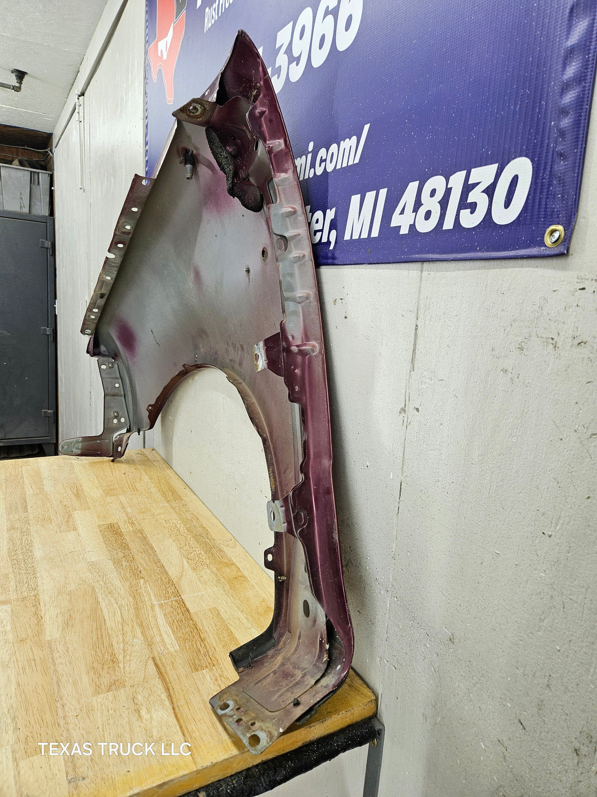 1997-2003 Ford F150 / Explorer / Expedition RH Passenger Side Front Fender