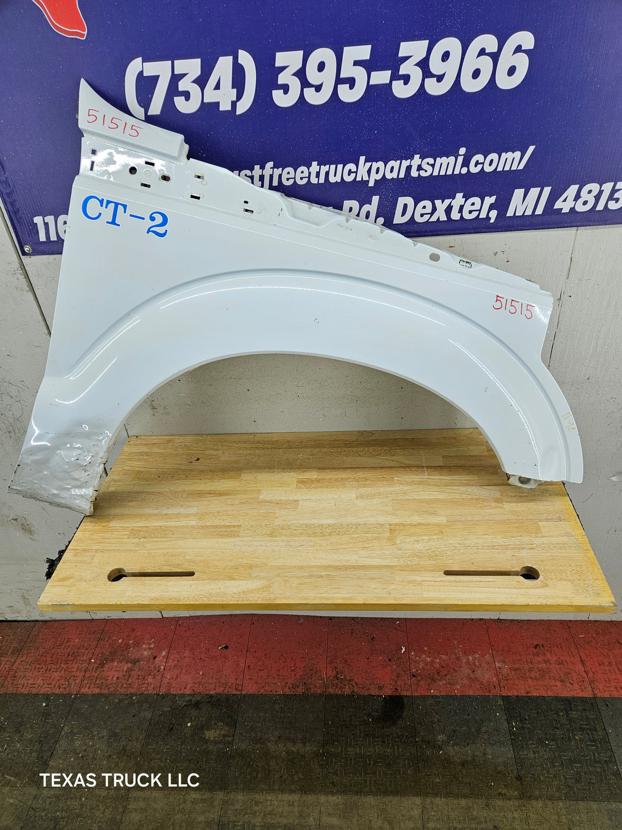 2011-2016 Ford Super Duty F250 F350 RH Passenger Side Front Fender