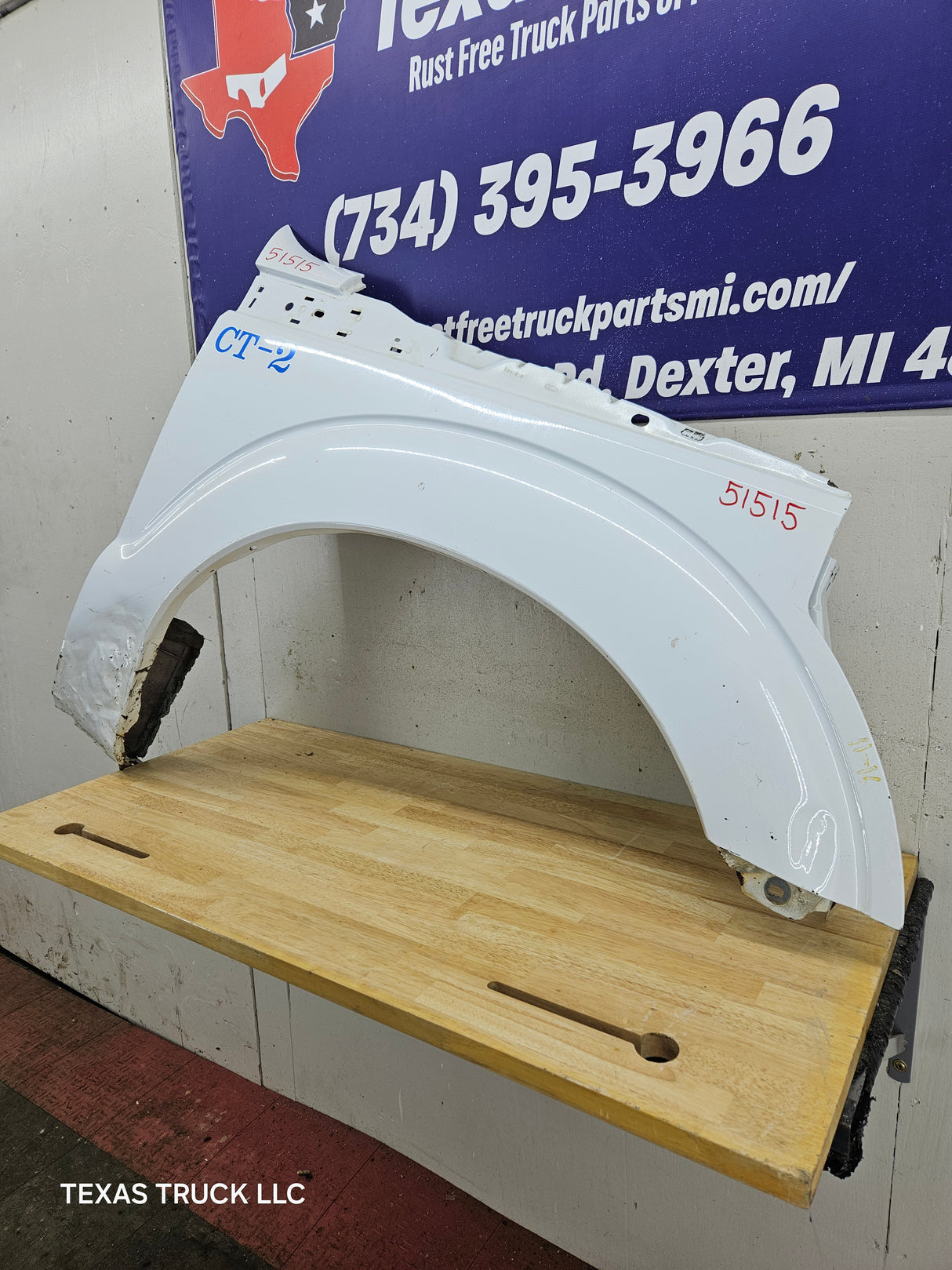 2011-2016 Ford Super Duty F250 F350 RH Passenger Side Front Fender