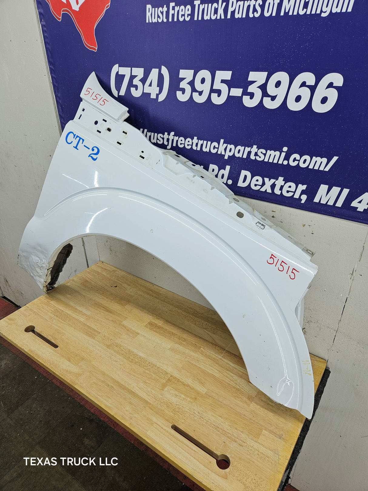 2011-2016 Ford Super Duty F250 F350 RH Passenger Side Front Fender
