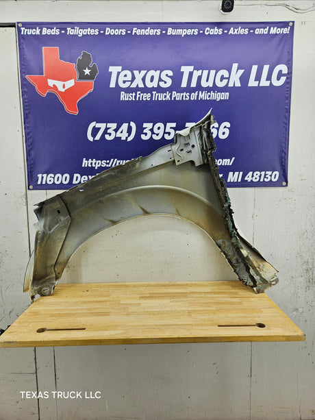 2011-2016 Ford Super Duty F250 F350 RH Passenger Side Front Fender