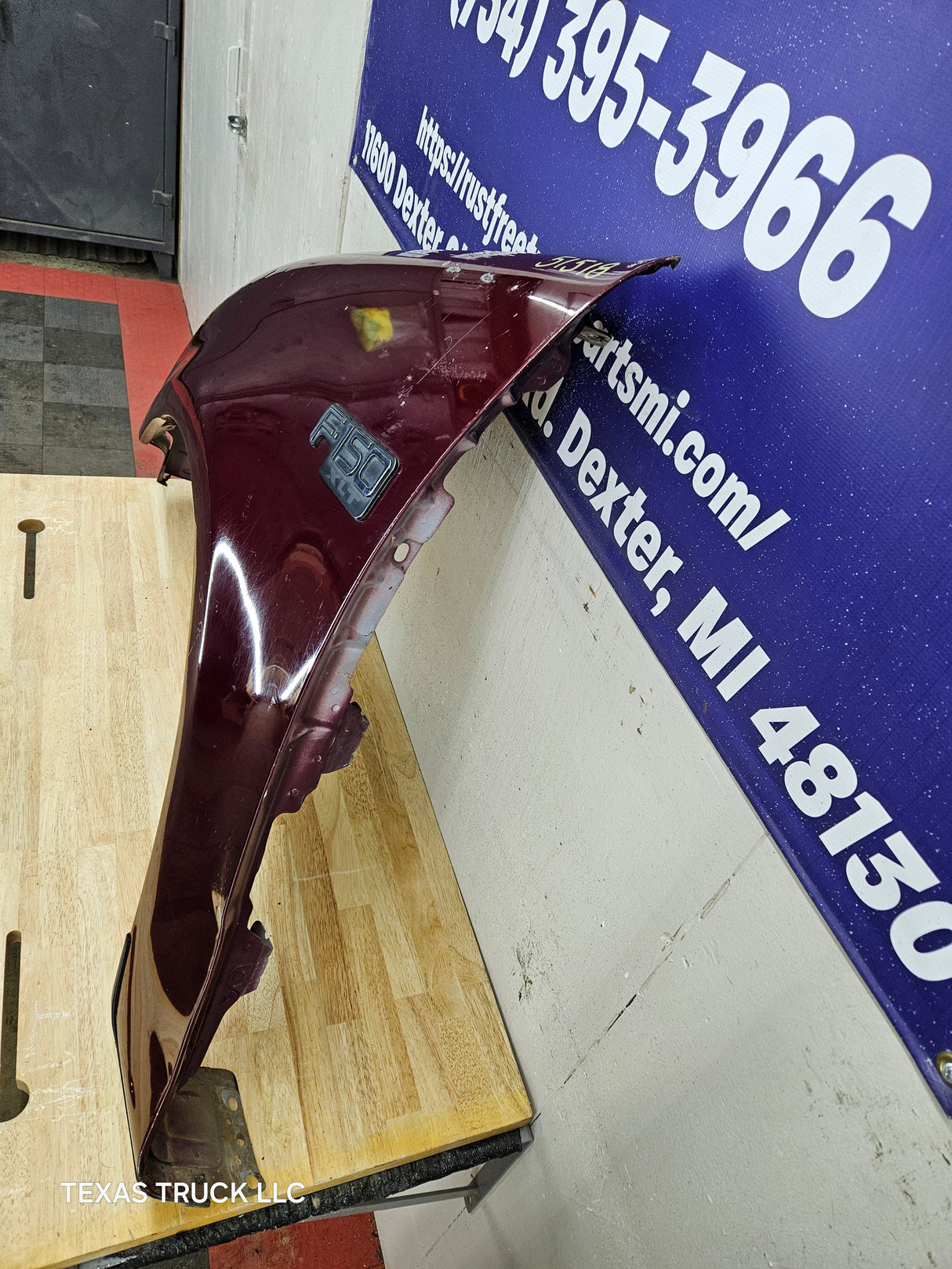 1997-2003 Ford F150 / Explorer / Expedition LH Driver Side Front Fender