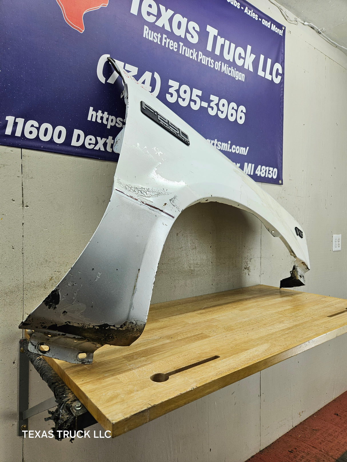 1999-2007 Ford Super Duty RH Passenger Side Front Fender F250 F350 F450 F550 Excursion