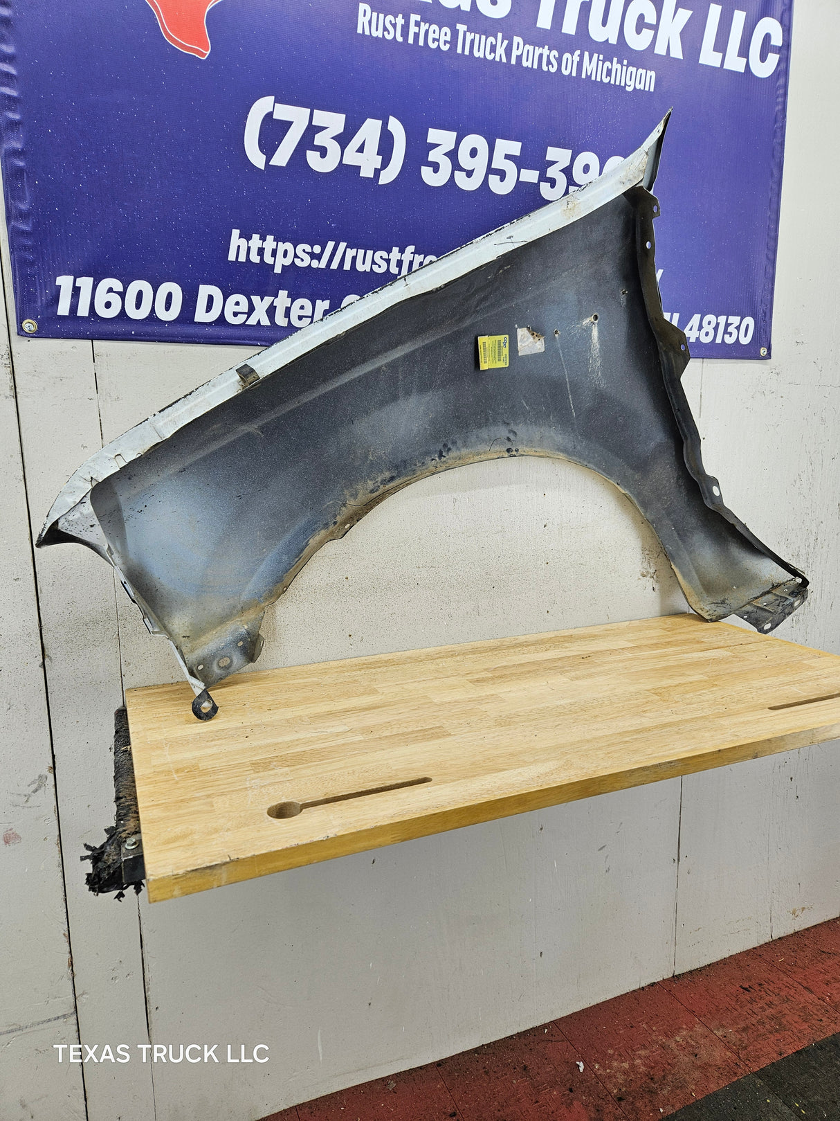 1999-2007 Ford Super Duty RH Passenger Side Front Fender F250 F350 F450 F550 Excursion