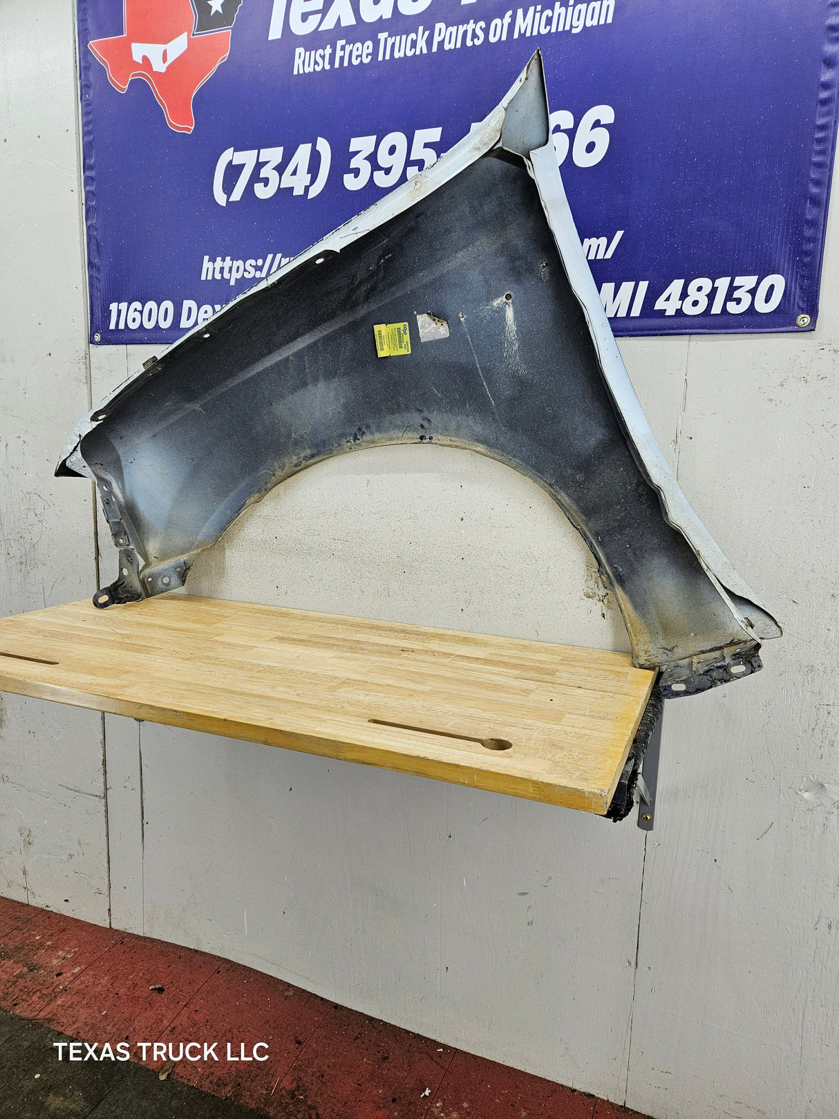 1999-2007 Ford Super Duty RH Passenger Side Front Fender F250 F350 F450 F550 Excursion