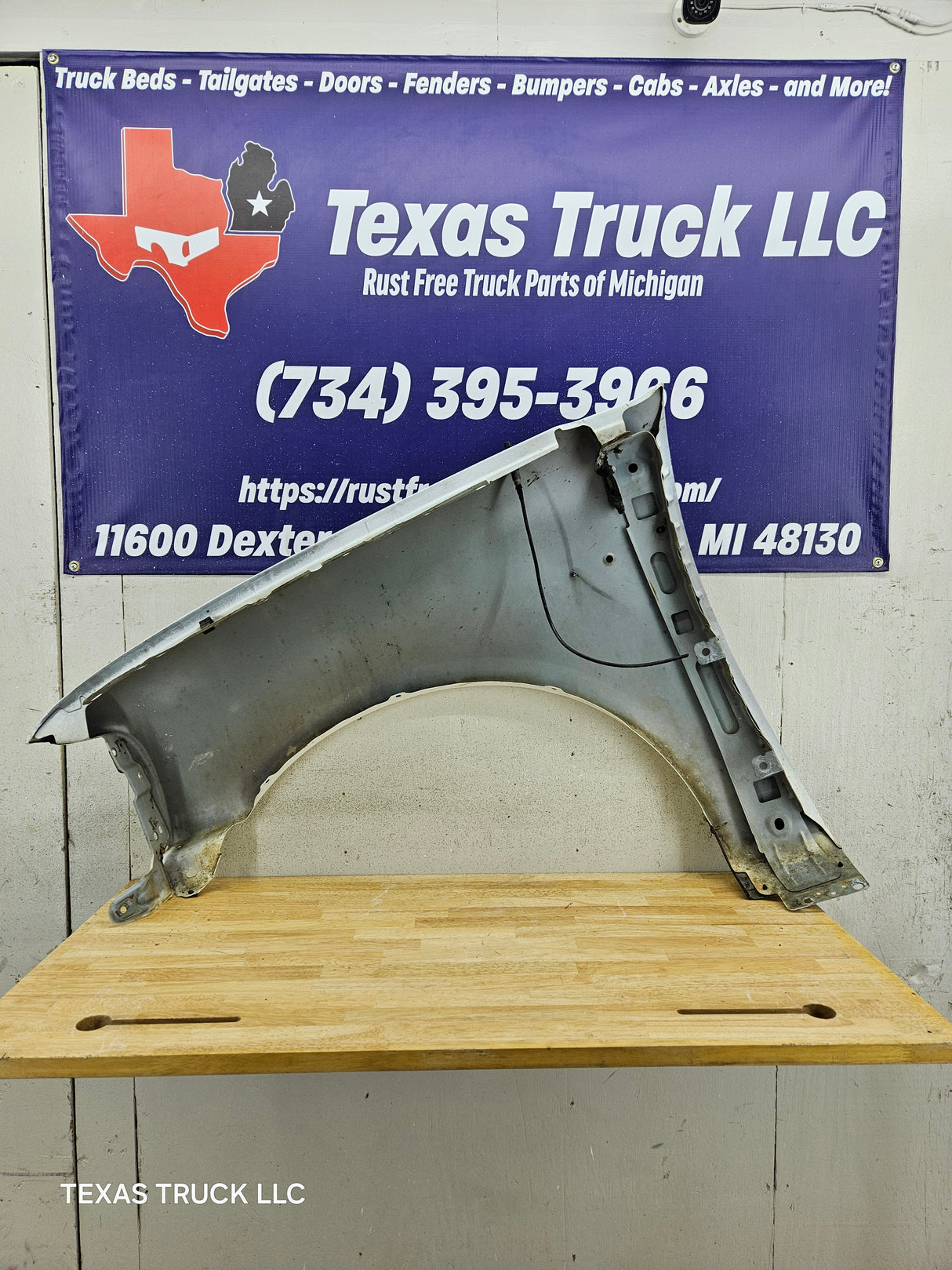 1997-2003 Ford F150 / Explorer / Expedition RH Passenger Side Front Fender
