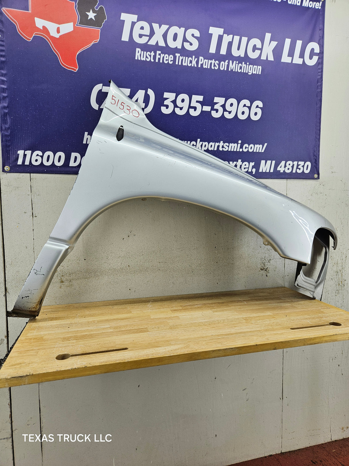 2003-2005 Dodge Ram 3rd Gen 1500 2500 3500 RH Passenger Side Front Fender
