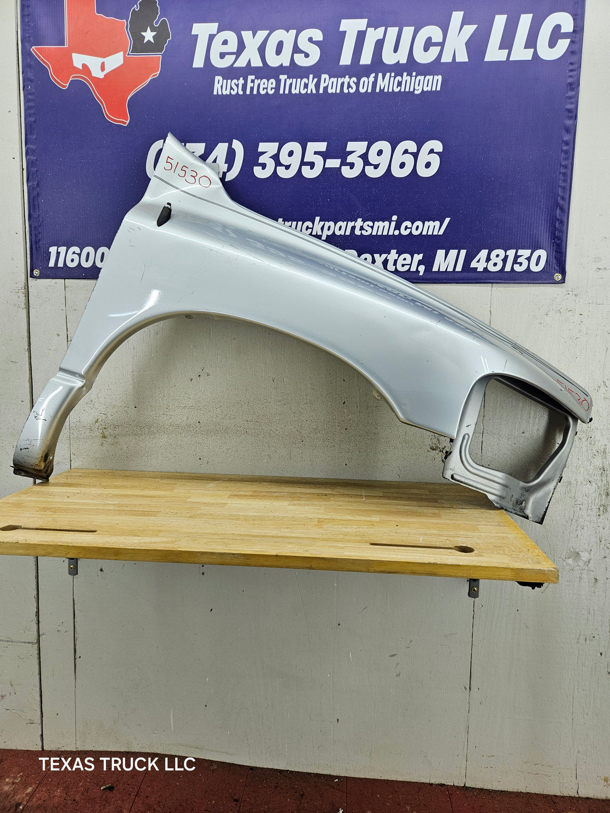 2003-2005 Dodge Ram 3rd Gen 1500 2500 3500 RH Passenger Side Front Fender