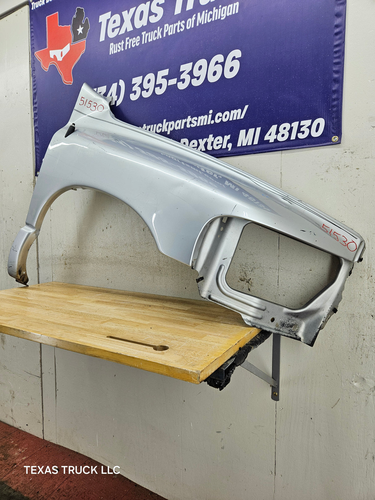 2003-2005 Dodge Ram 3rd Gen 1500 2500 3500 RH Passenger Side Front Fender