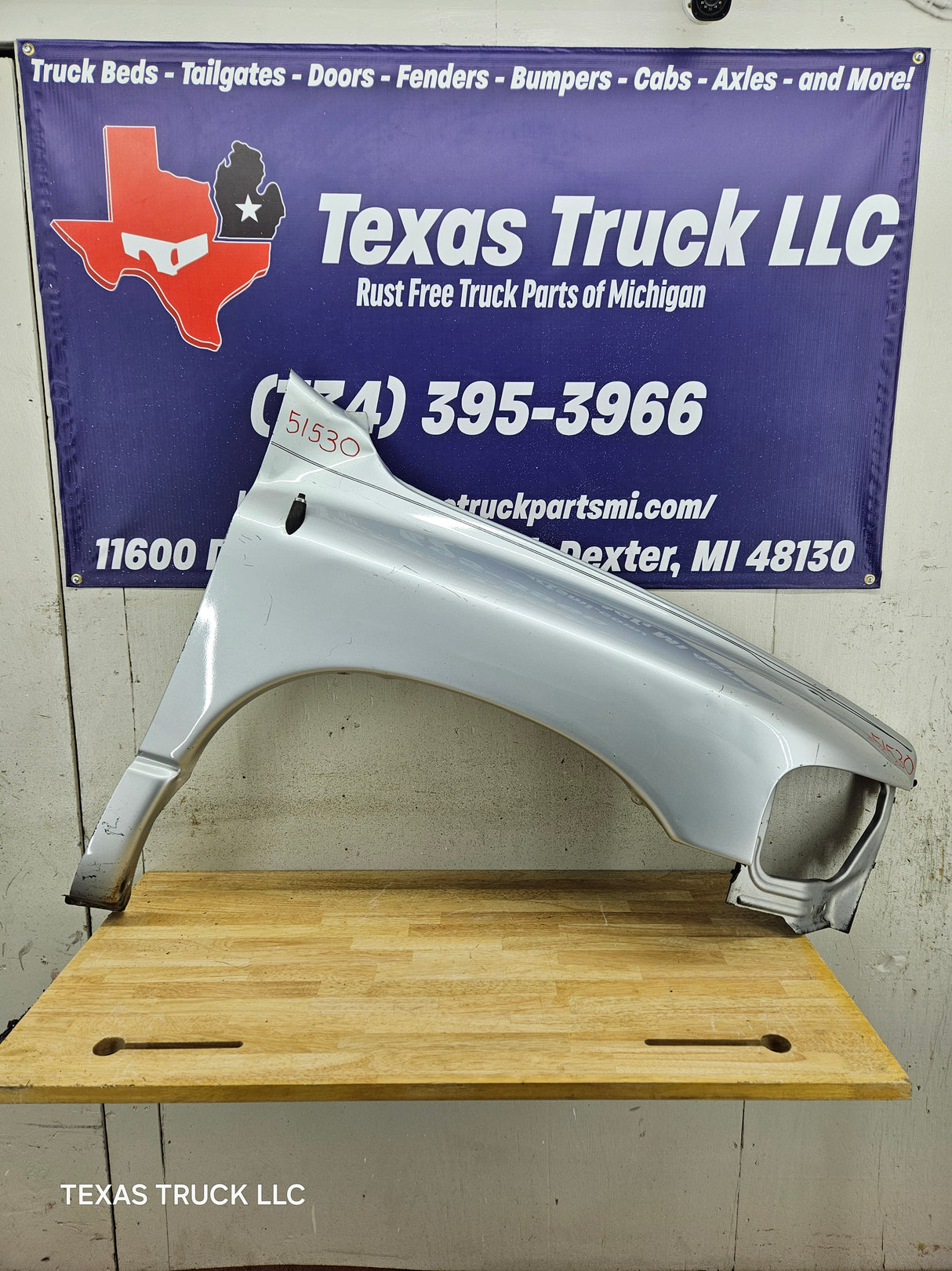 2003-2005 Dodge Ram 3rd Gen 1500 2500 3500 RH Passenger Side Front Fender