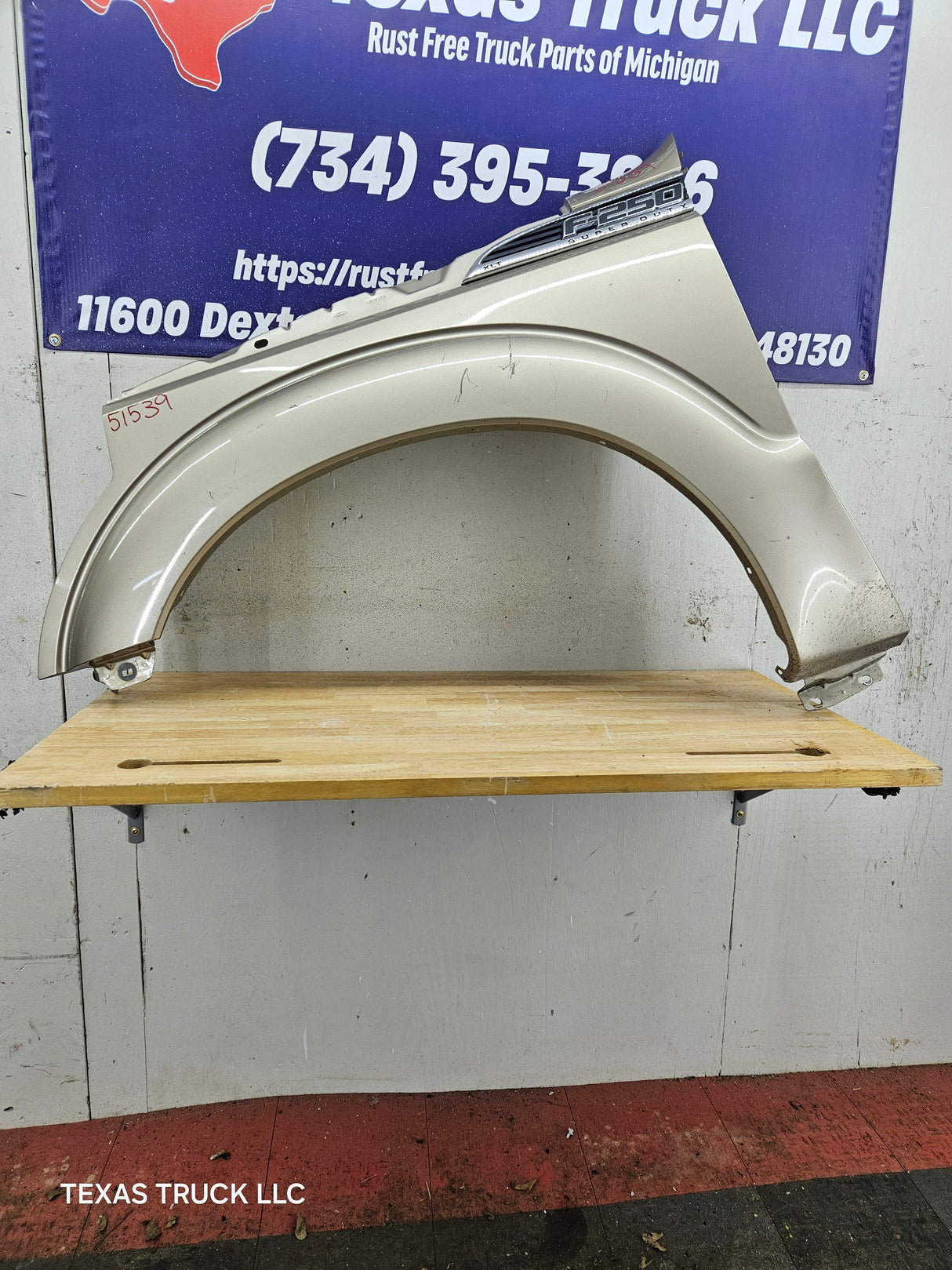 2011-2016 Ford Super Duty F250 F350 LH Driver Side Front Fender