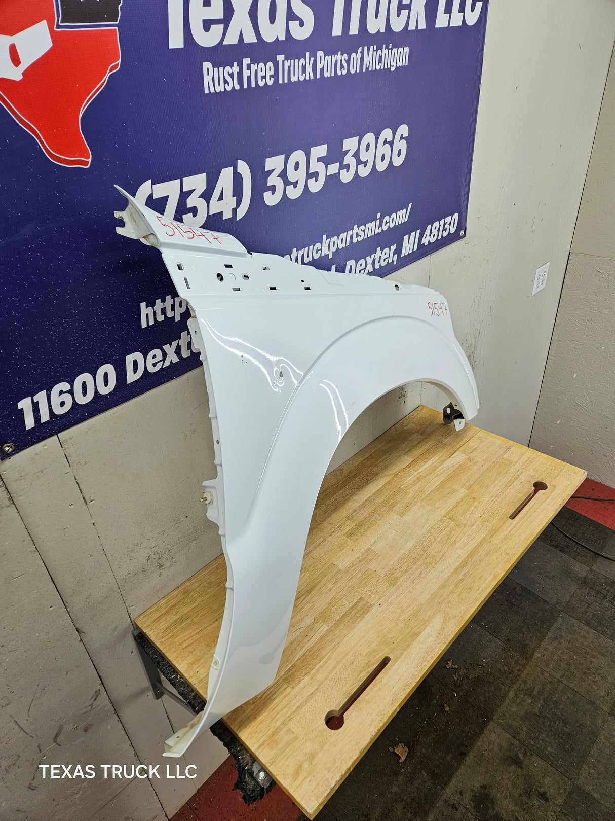 2011-2016 Ford Super Duty F250 F350 RH Passenger Side Front Fender