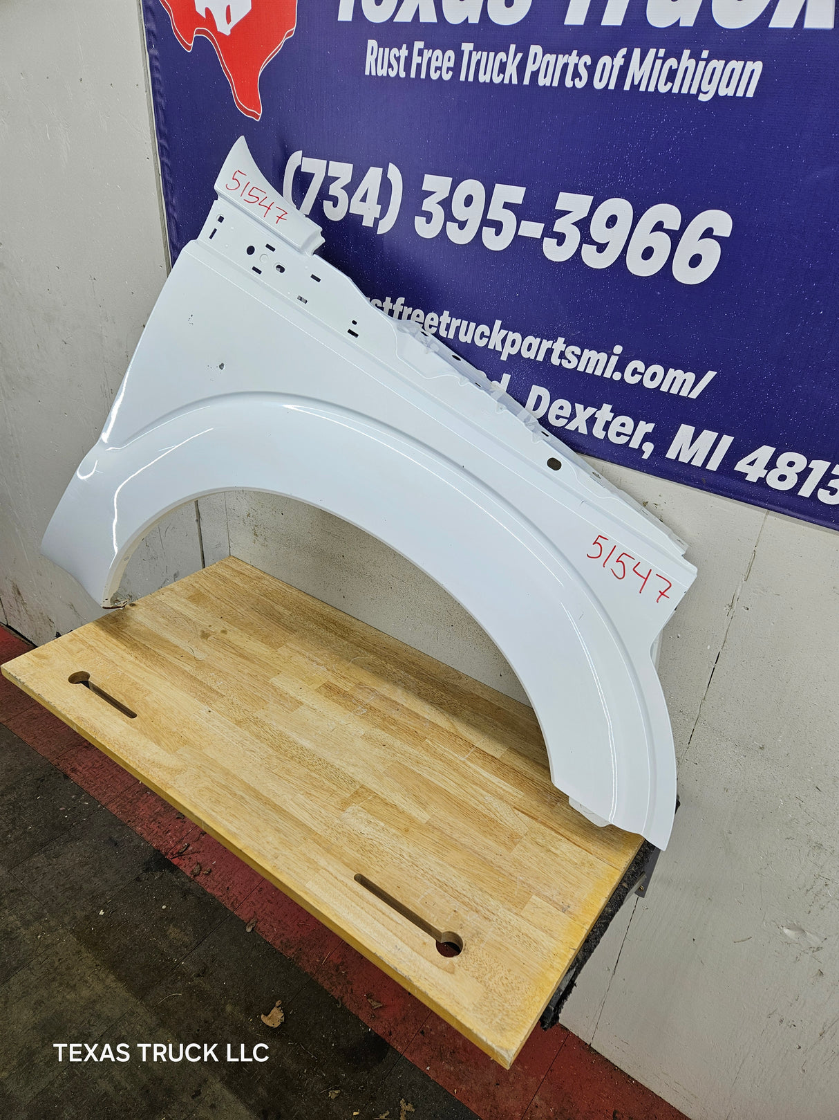 2011-2016 Ford Super Duty F250 F350 RH Passenger Side Front Fender