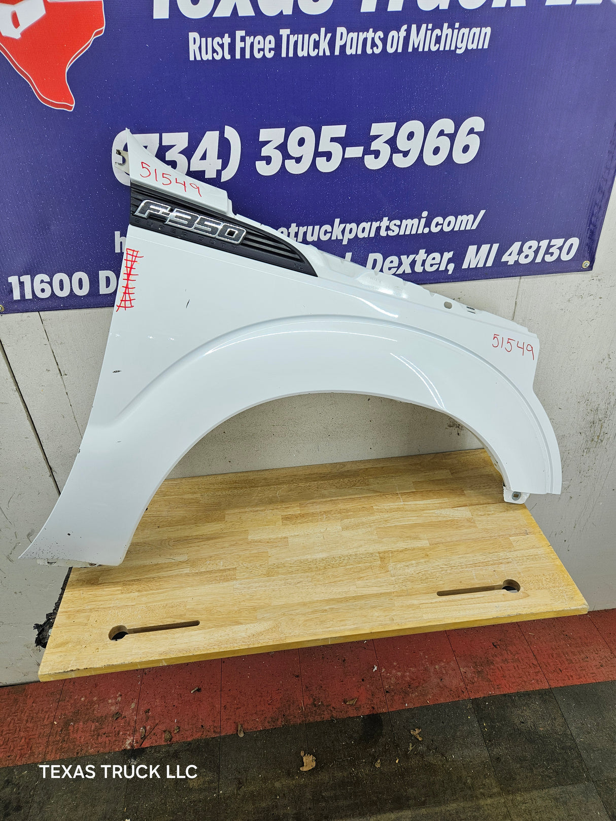 2011-2016 Ford Super Duty F250 F350 RH Passenger Side Front Fender