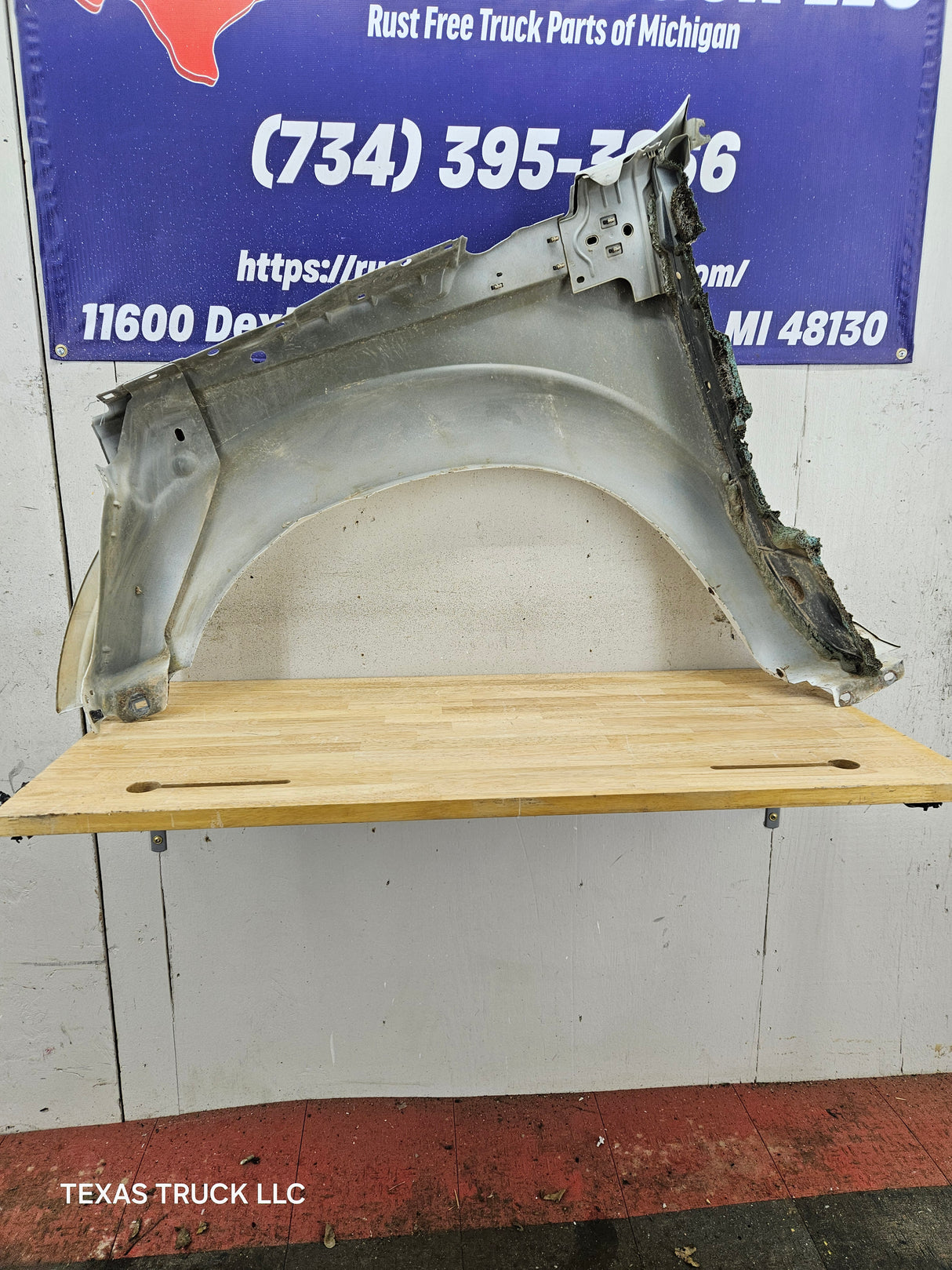 2011-2016 Ford Super Duty F250 F350 RH Passenger Side Front Fender