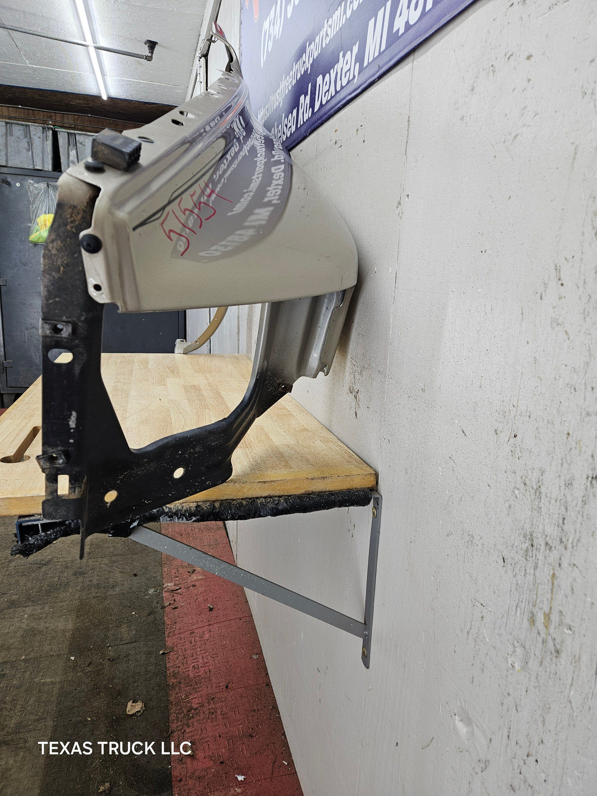 2003-2005 Dodge Ram 3rd Gen 1500 2500 3500 LH Driver Side Fender