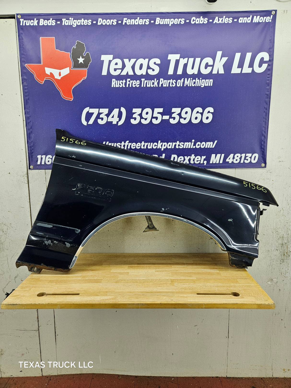 1987-1991 Ford F-150 F-250 F-350 F-450 F-550 PASSENGER FENDER