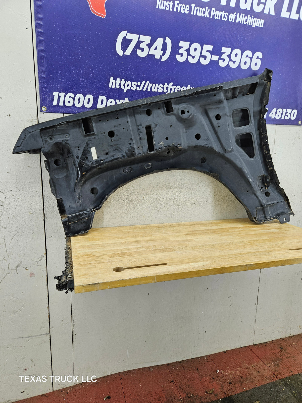 1987-1991 Ford F-150 F-250 F-350 F-450 F-550 PASSENGER FENDER