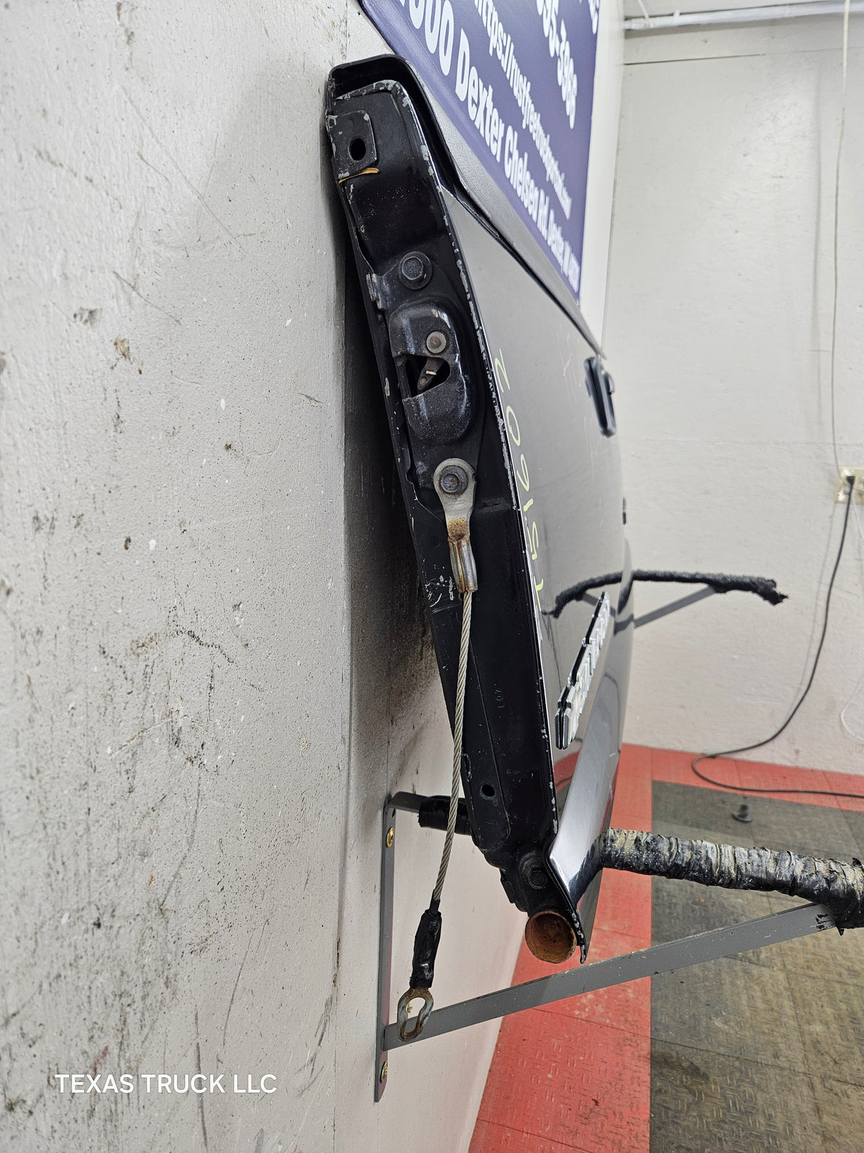 1999-2007 Chevrolet Silverado / GMC Sierra 1500 2500 3500 Tailgate