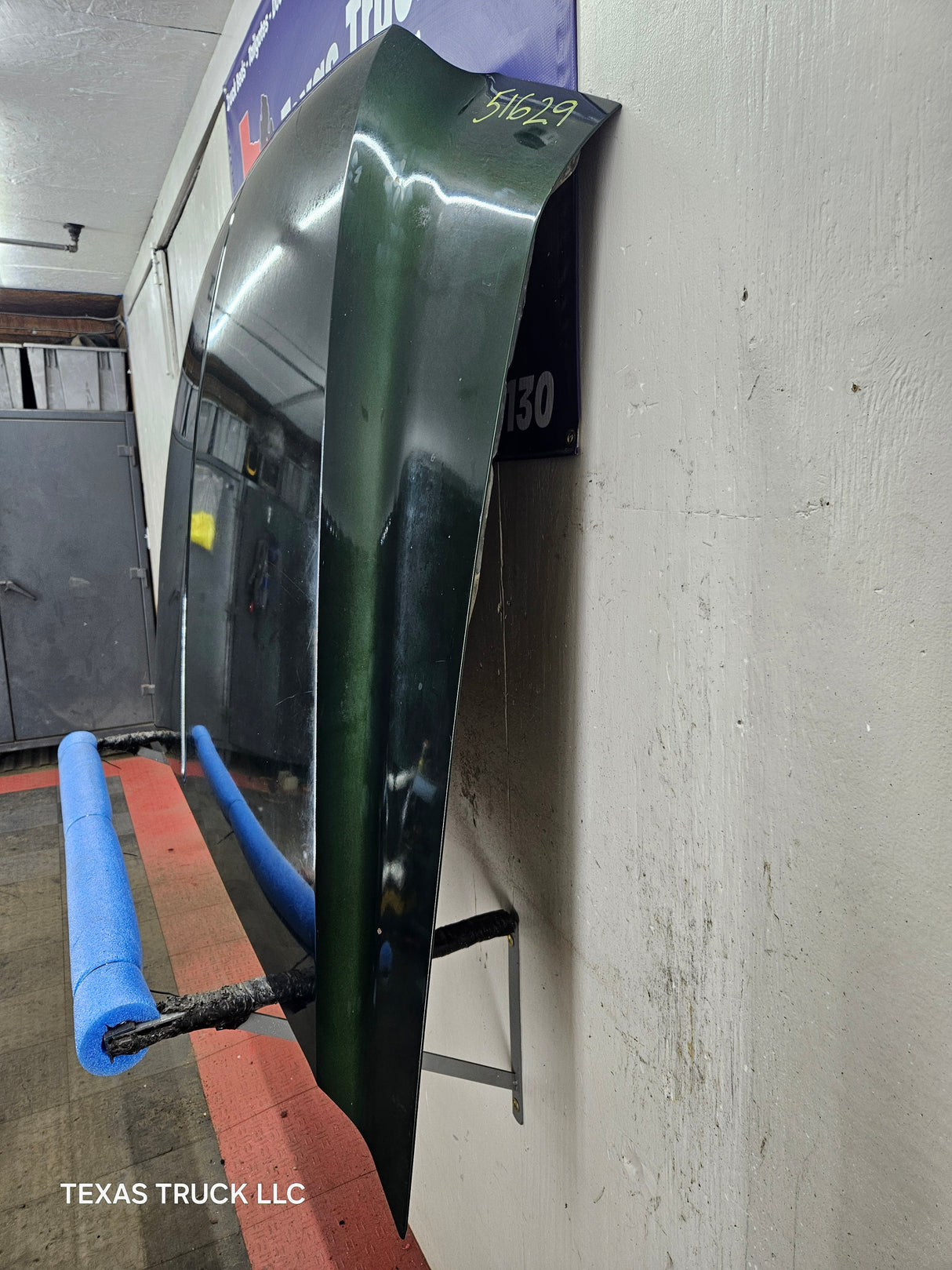 1999-2007 Ford Super Duty Hood F250 F350 F450 F550