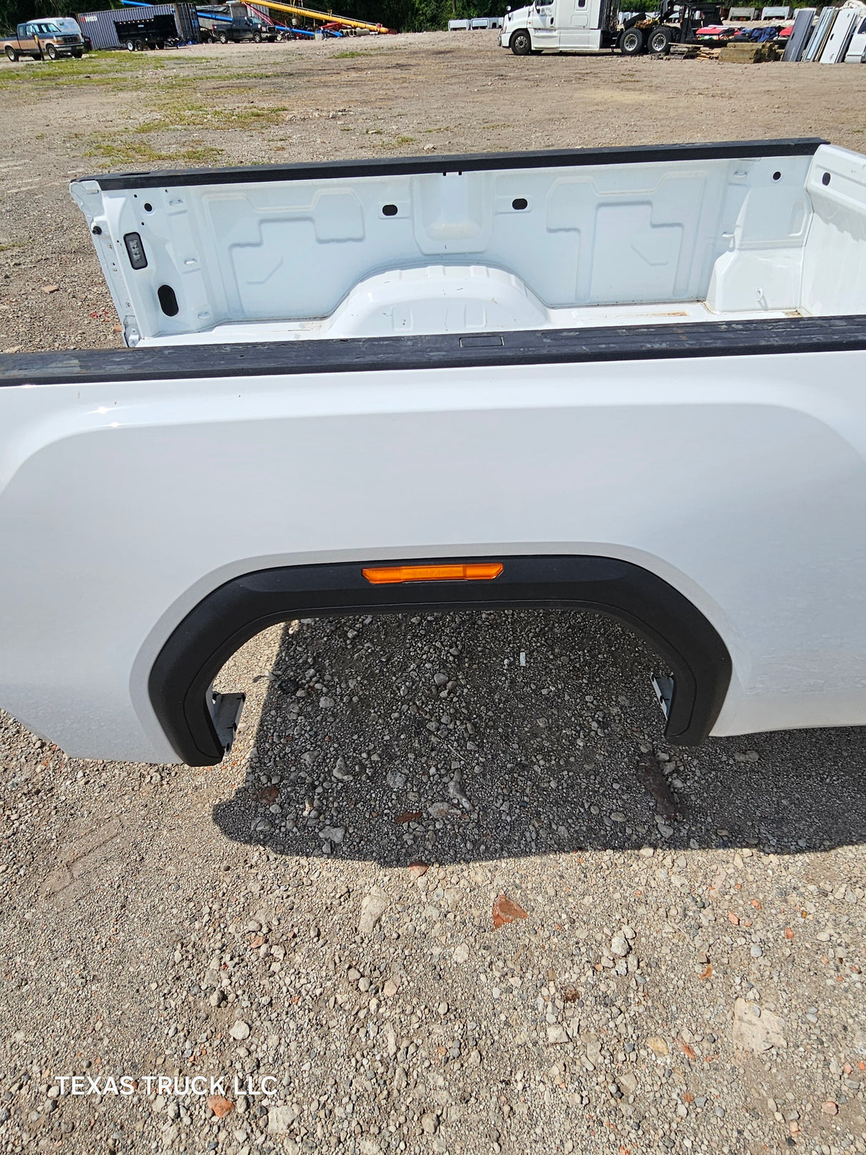 2019-2024 GMC Sierra 2500 3500 8' Long truck bed