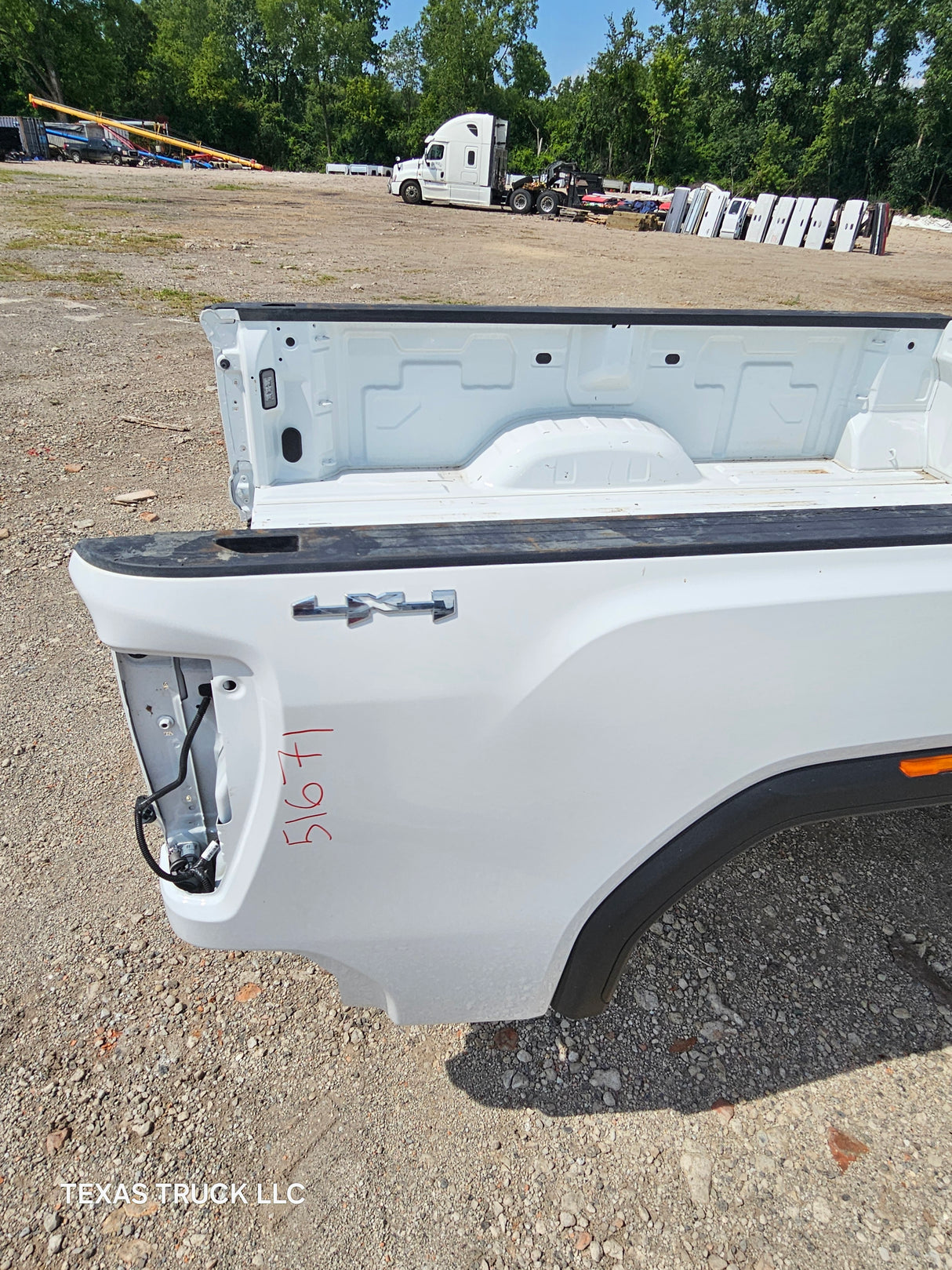 2019-2024 GMC Sierra 2500 3500 8' Long truck bed