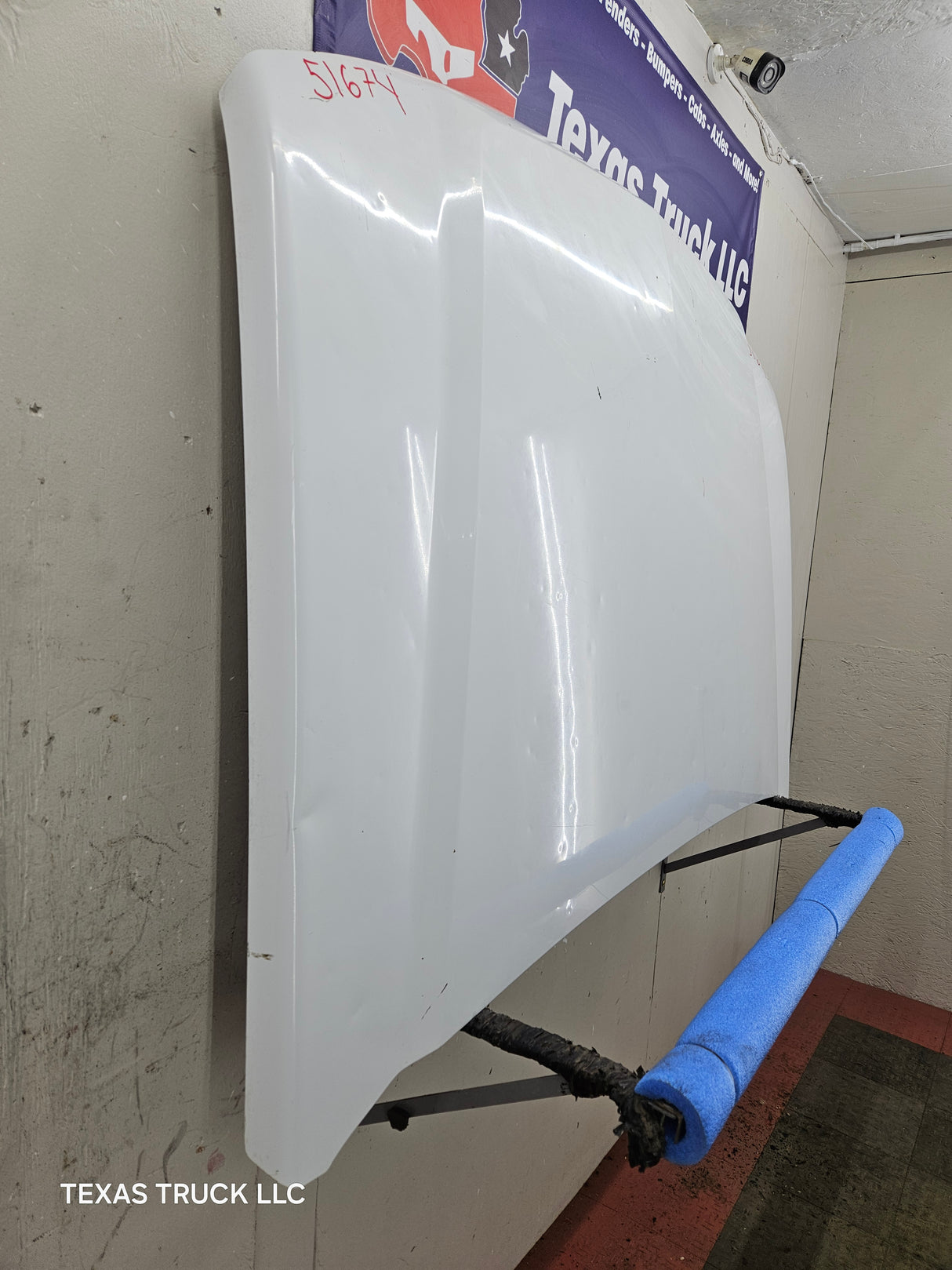 2003-2006 Chevrolet Silverado 1500 2500 'Cateye' Hood