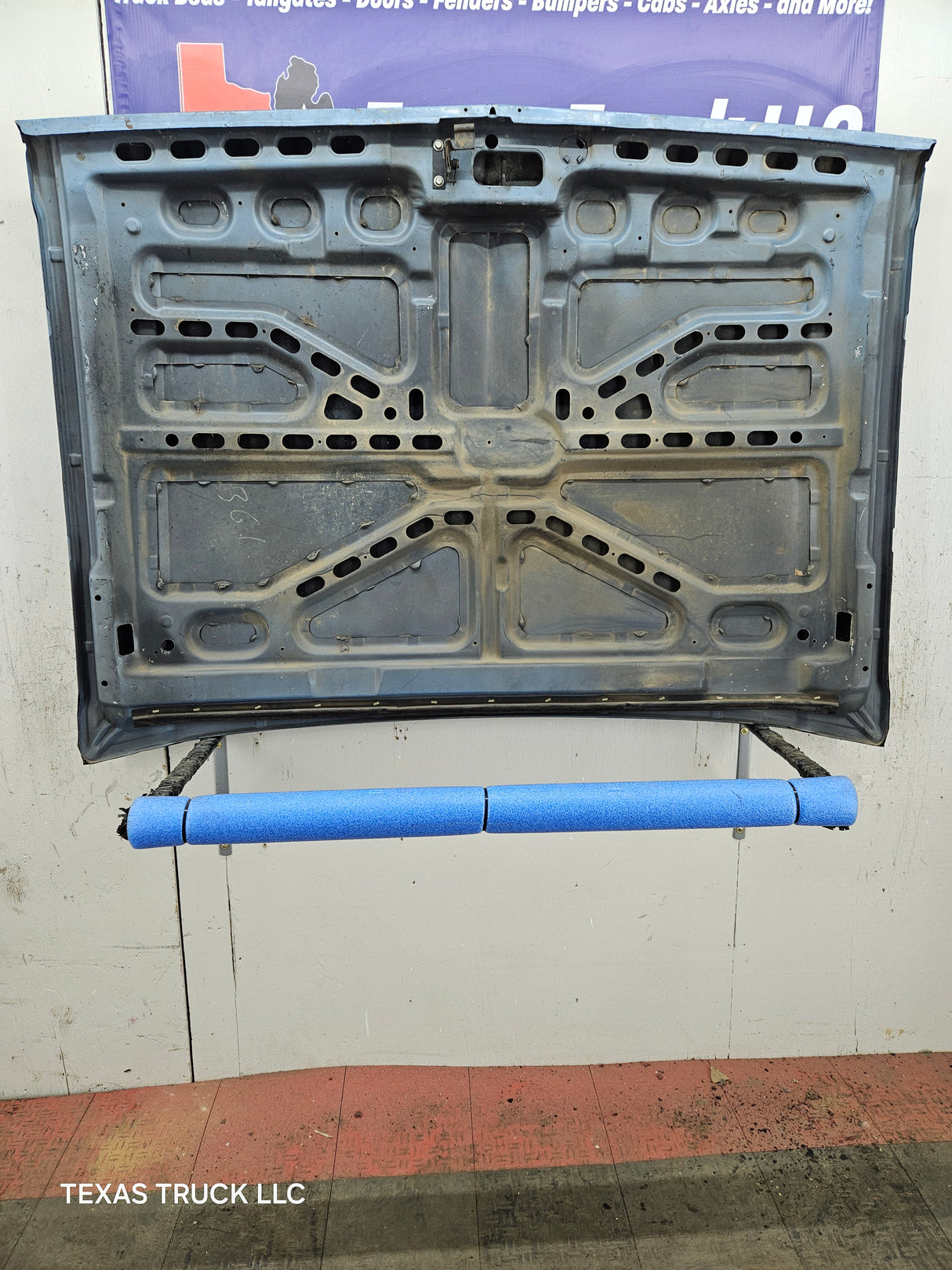 1981-1991 Chevrolet Silverado / GMC Sierra Square Body Hood C10 C20 C30 Suburban K5 K10 K20 Blazer