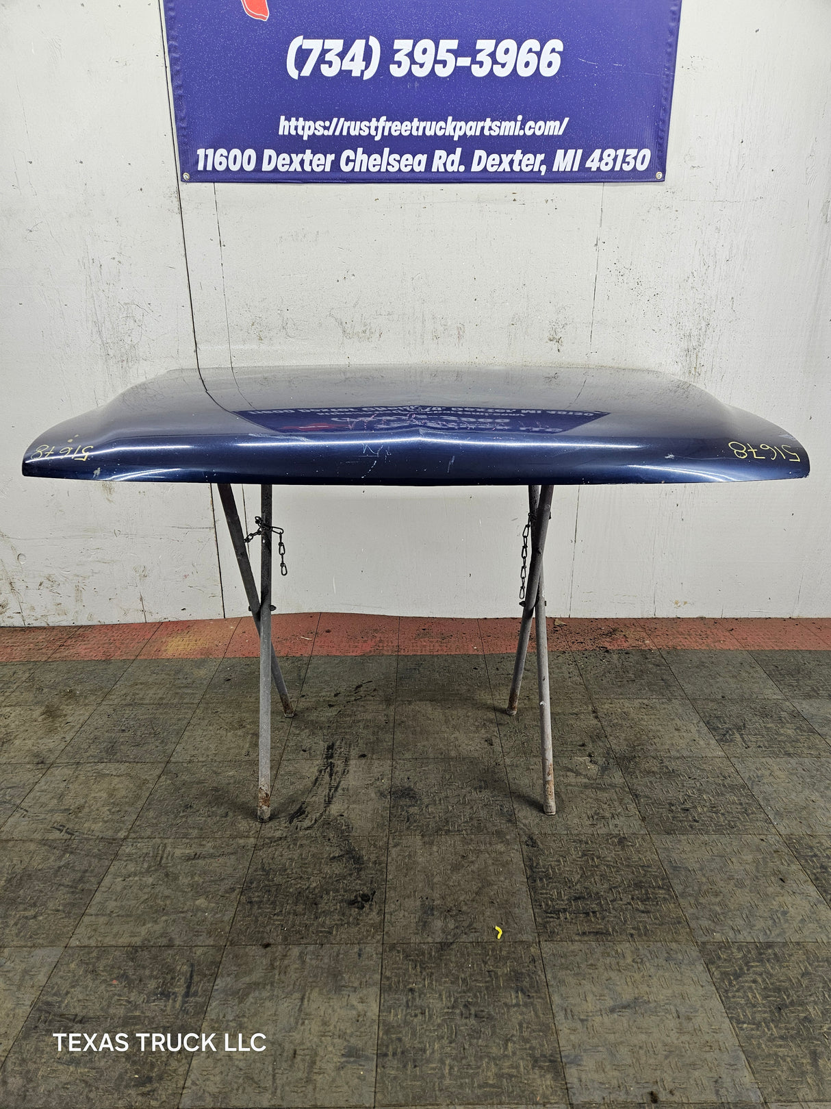 1999-2002 Chevrolet Silverado / Suburban 1500 2500 Hood