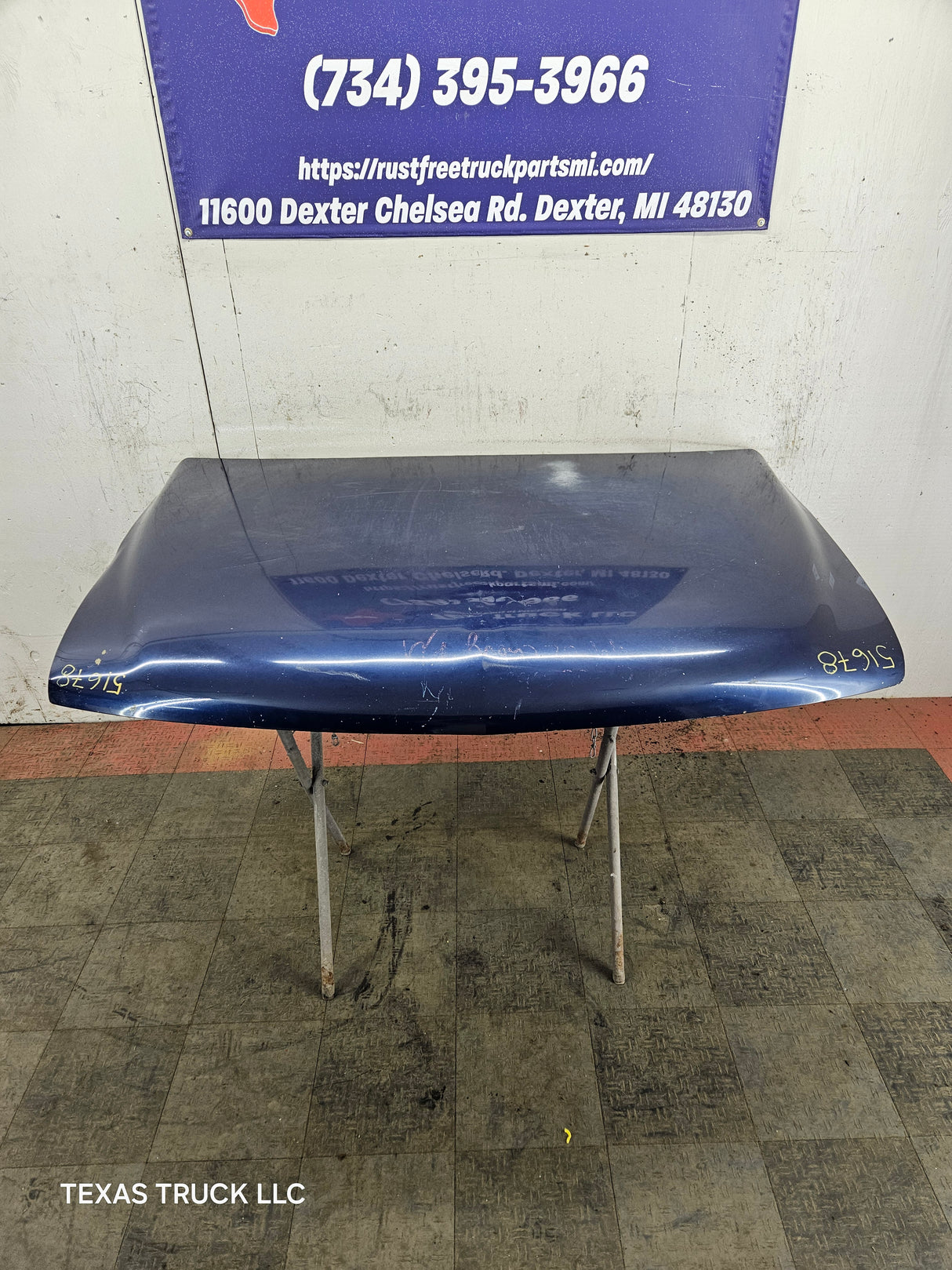 1999-2002 Chevrolet Silverado / Suburban 1500 2500 Hood
