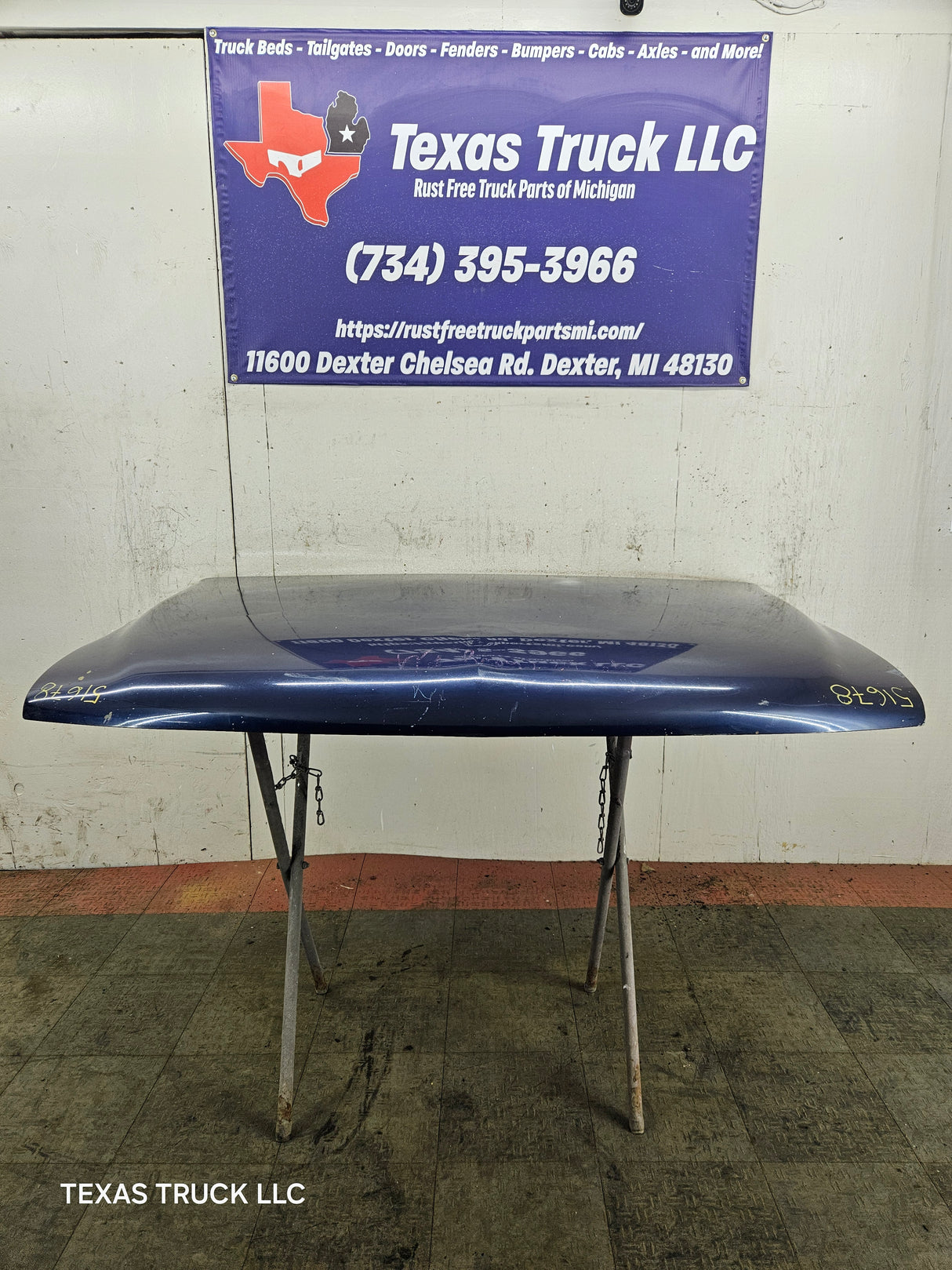 1999-2002 Chevrolet Silverado / Suburban 1500 2500 Hood
