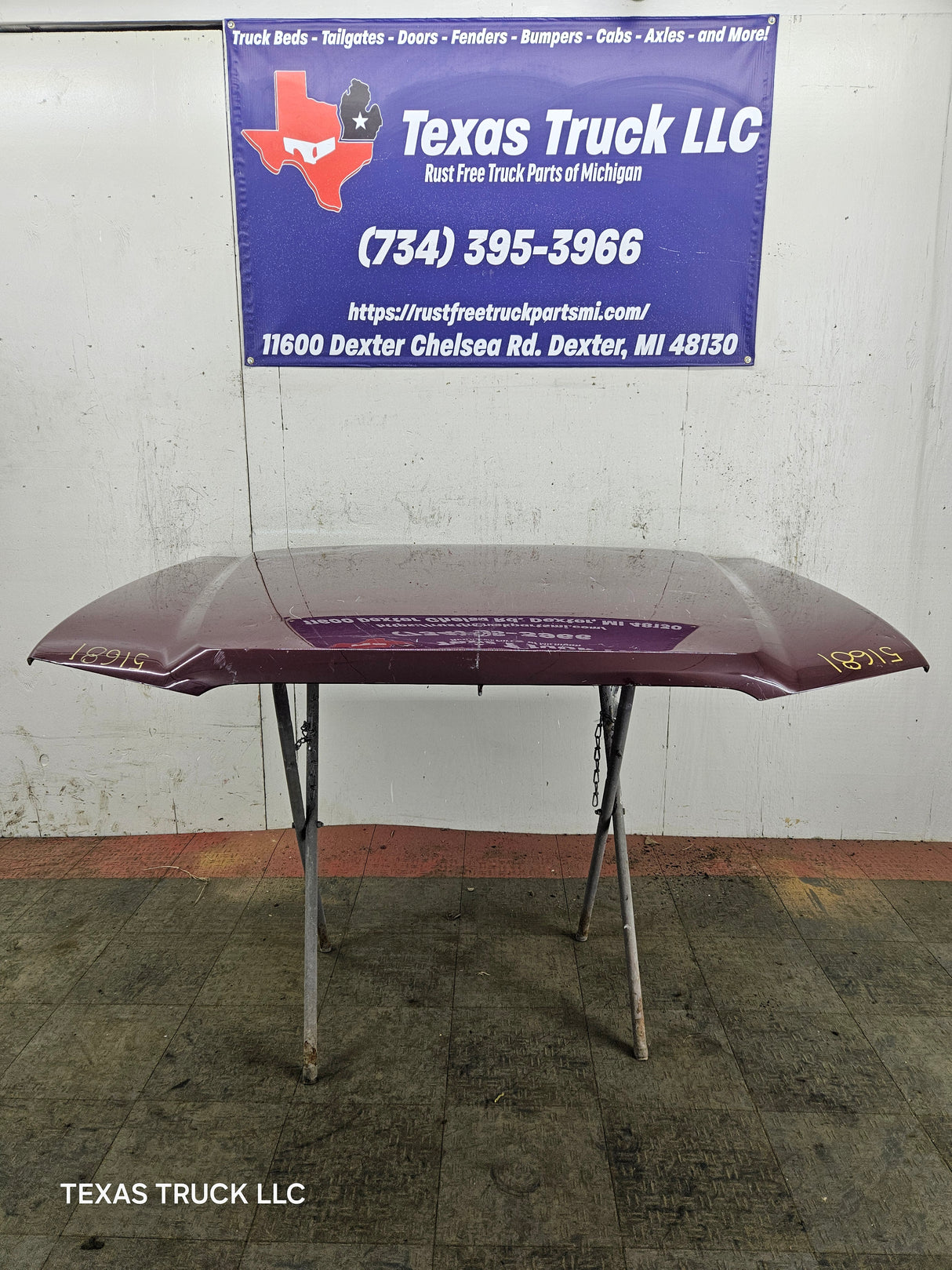 2003-2006 Chevrolet Silverado 1500 2500 'Cateye' Hood