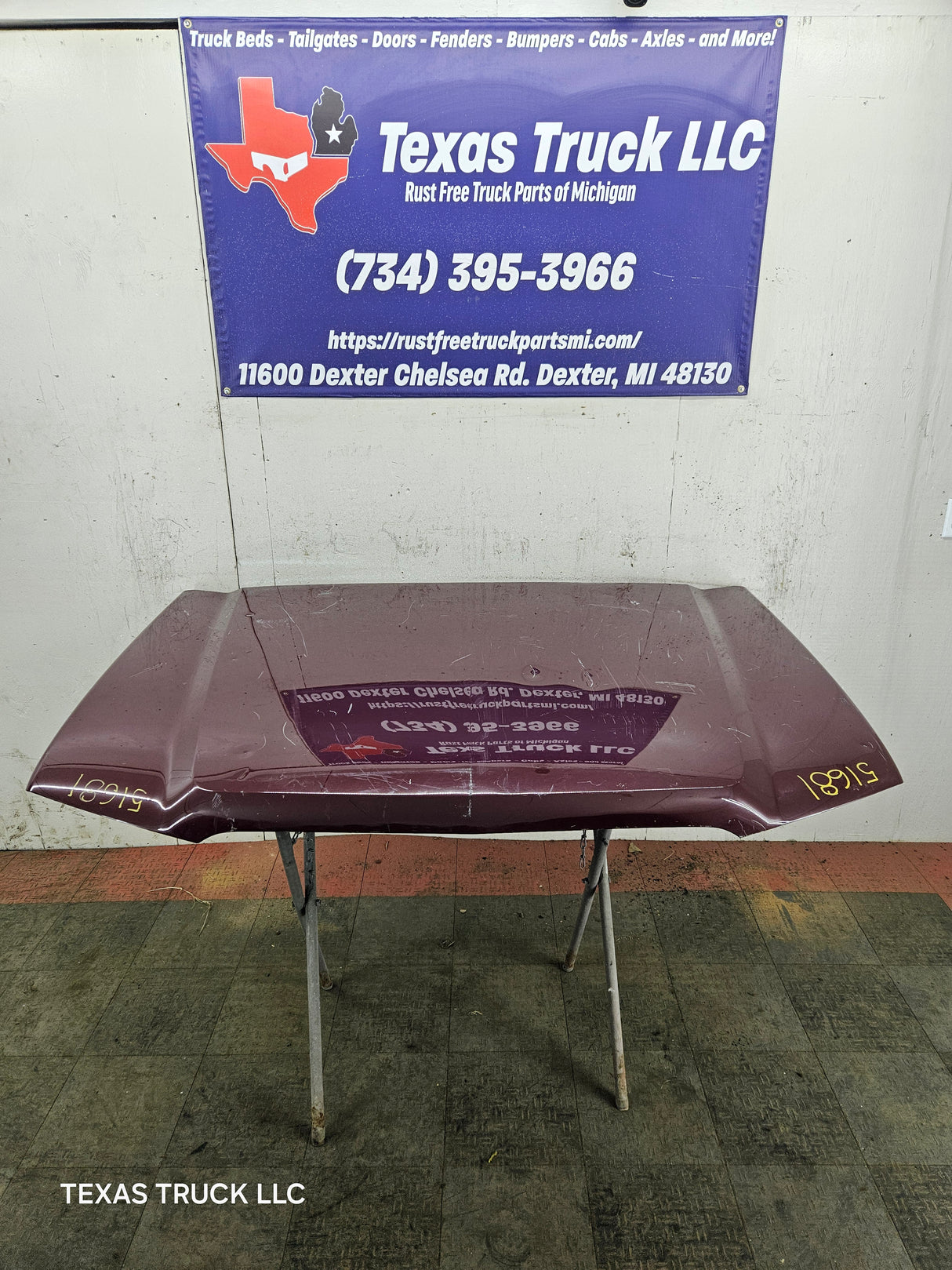 2003-2006 Chevrolet Silverado 1500 2500 'Cateye' Hood