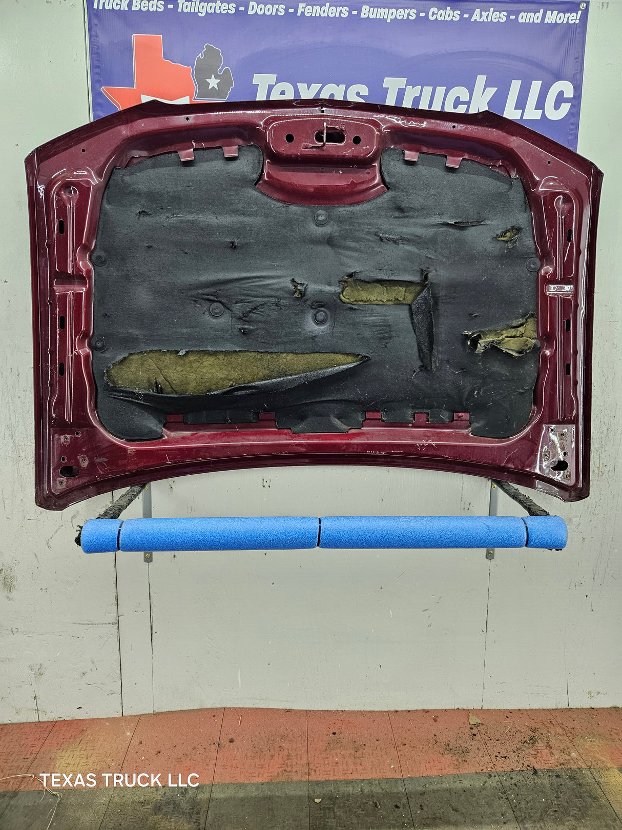 2003-2006 Chevrolet Silverado 1500 2500 'Cateye' Hood