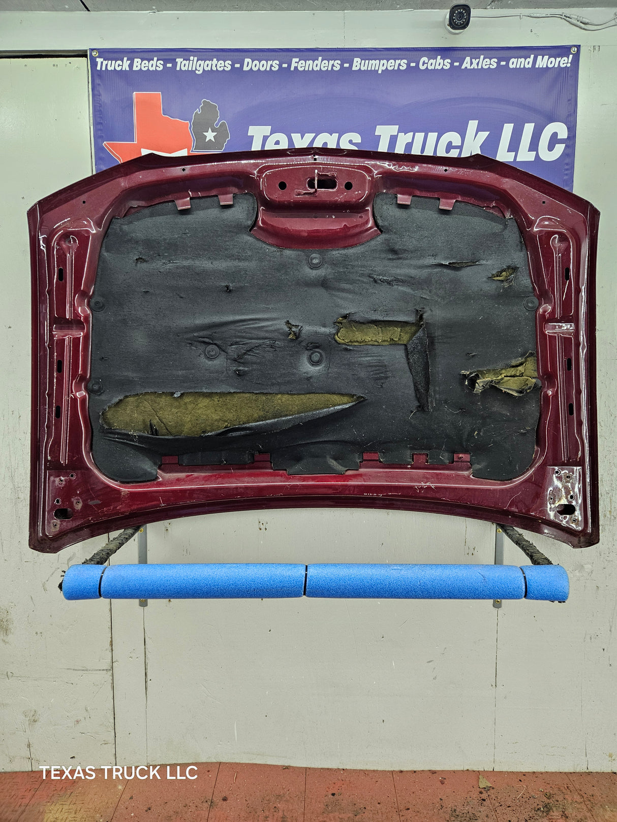 2003-2006 Chevrolet Silverado 1500 2500 'Cateye' Hood