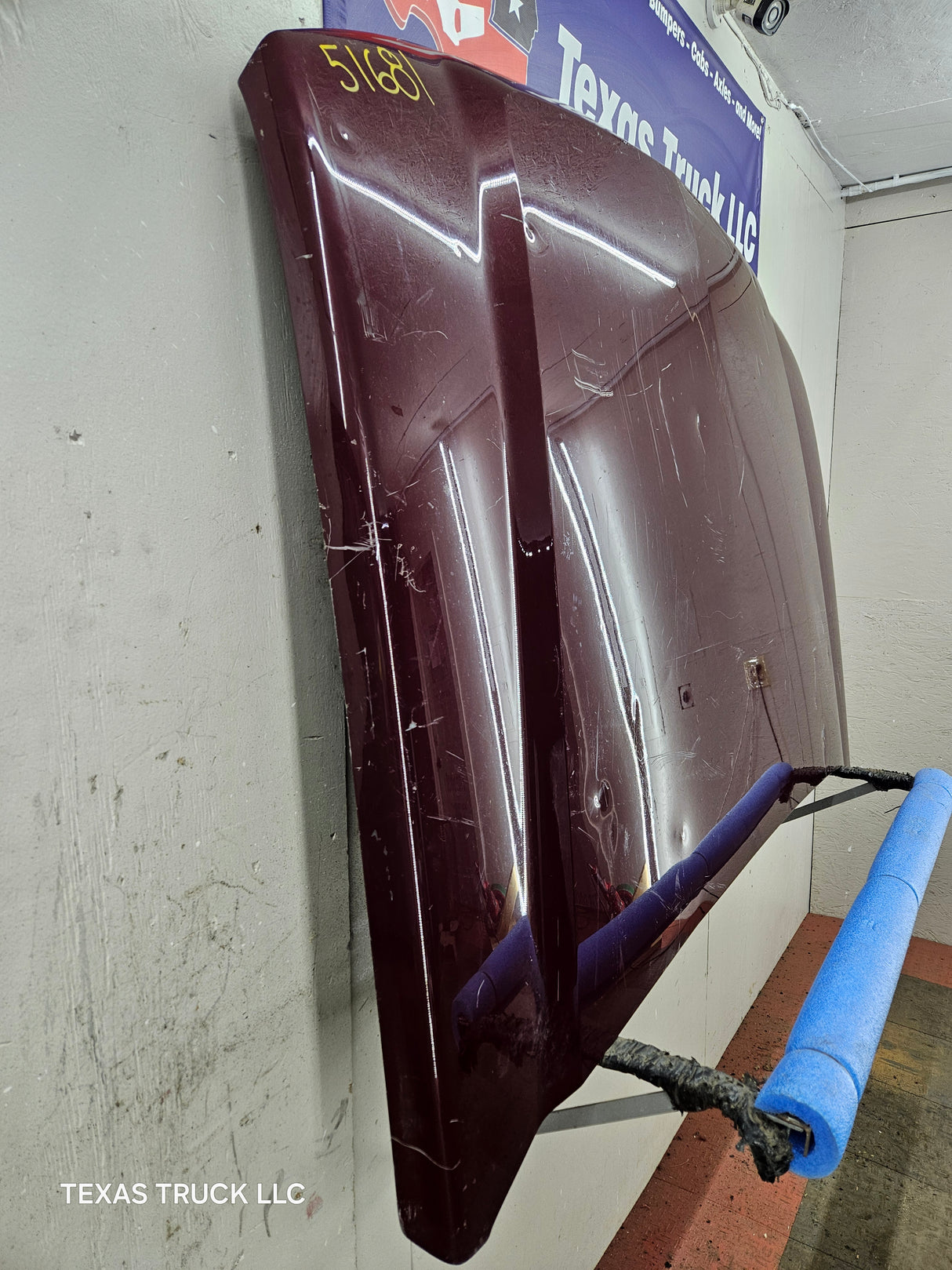 2003-2006 Chevrolet Silverado 1500 2500 'Cateye' Hood