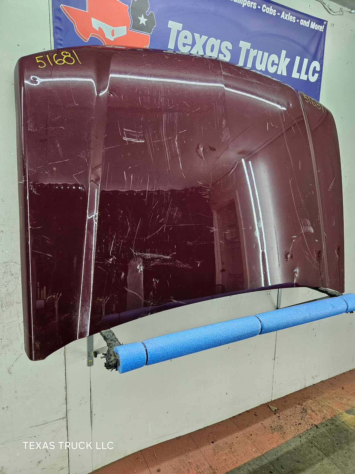 2003-2006 Chevrolet Silverado 1500 2500 'Cateye' Hood